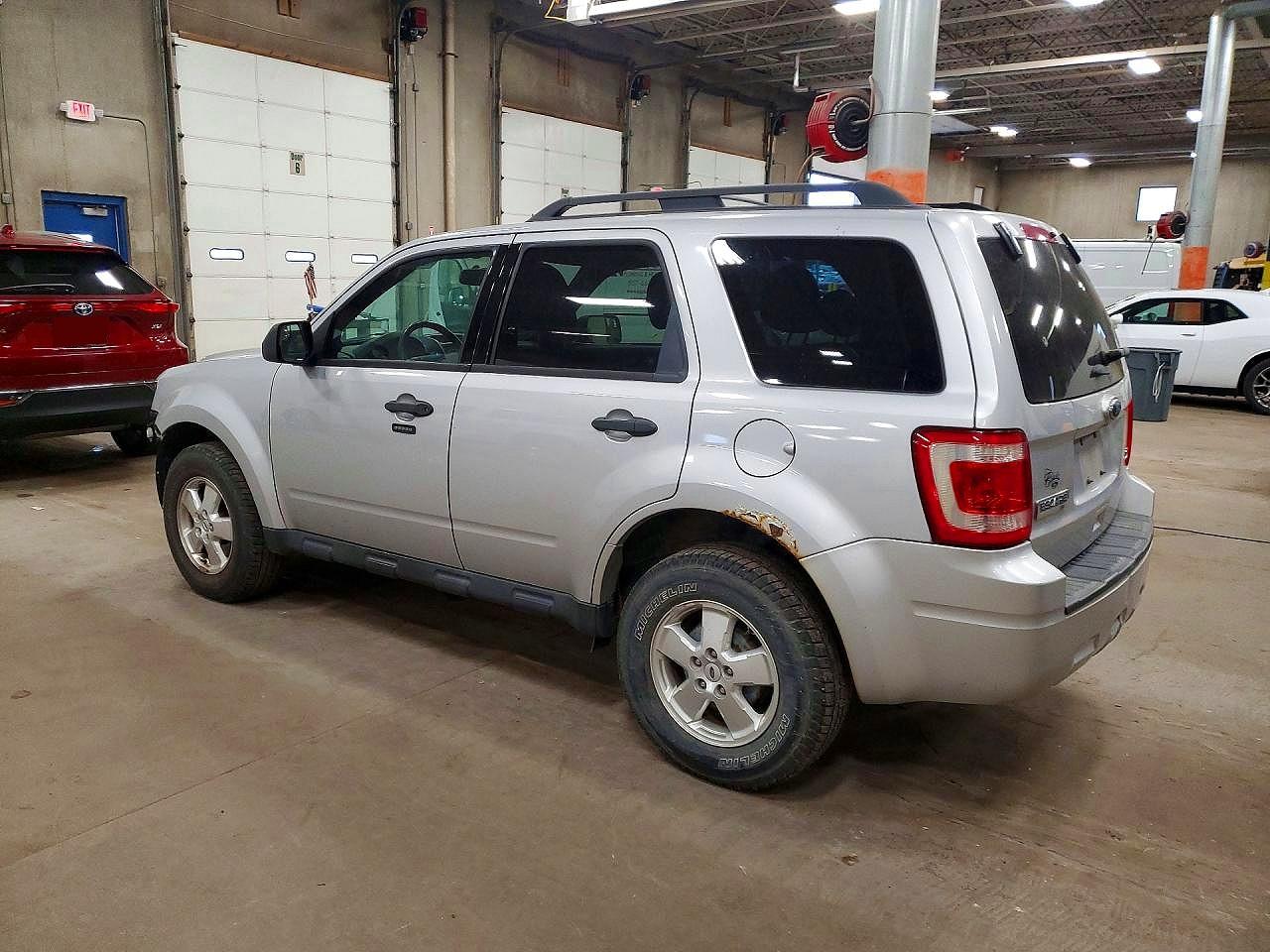 2012 Ford Escape Xlt Silver vin: 1FMCU0DG2CKA35801