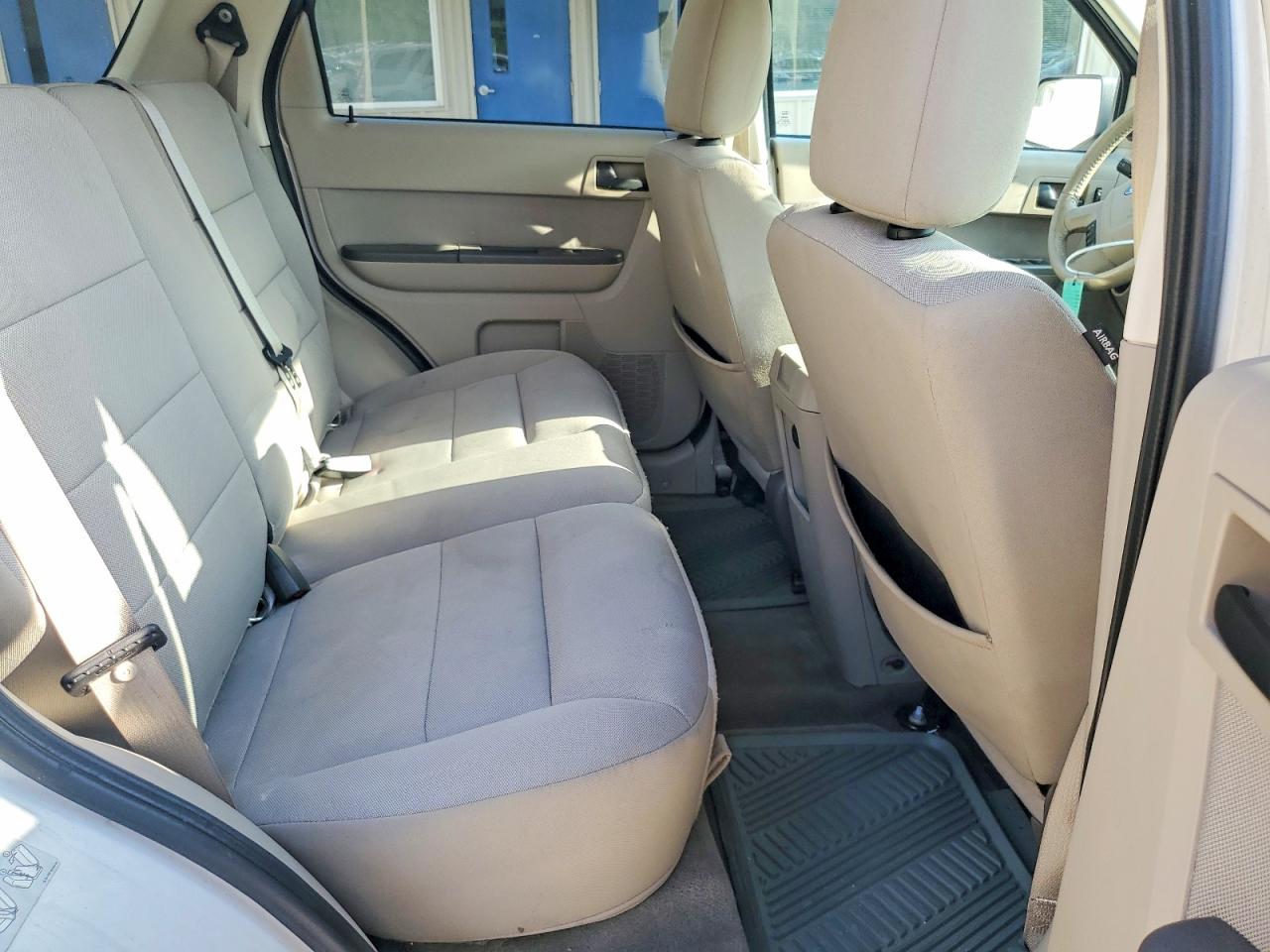 2012 Ford Escape Xlt White vin: 1FMCU0DG2CKB29175