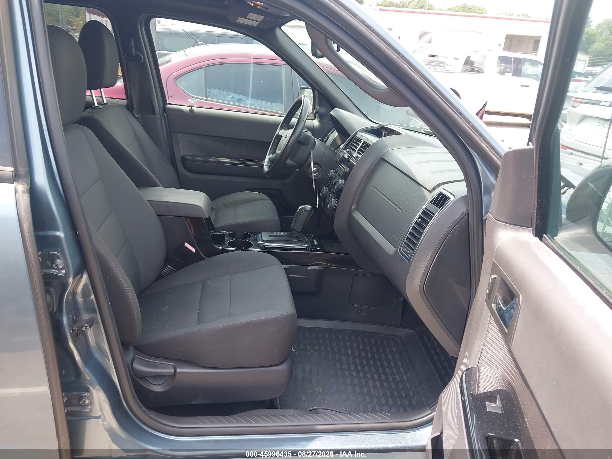 2012 Ford Escape Xlt Light Blue vin: 1FMCU0DG2CKB38782