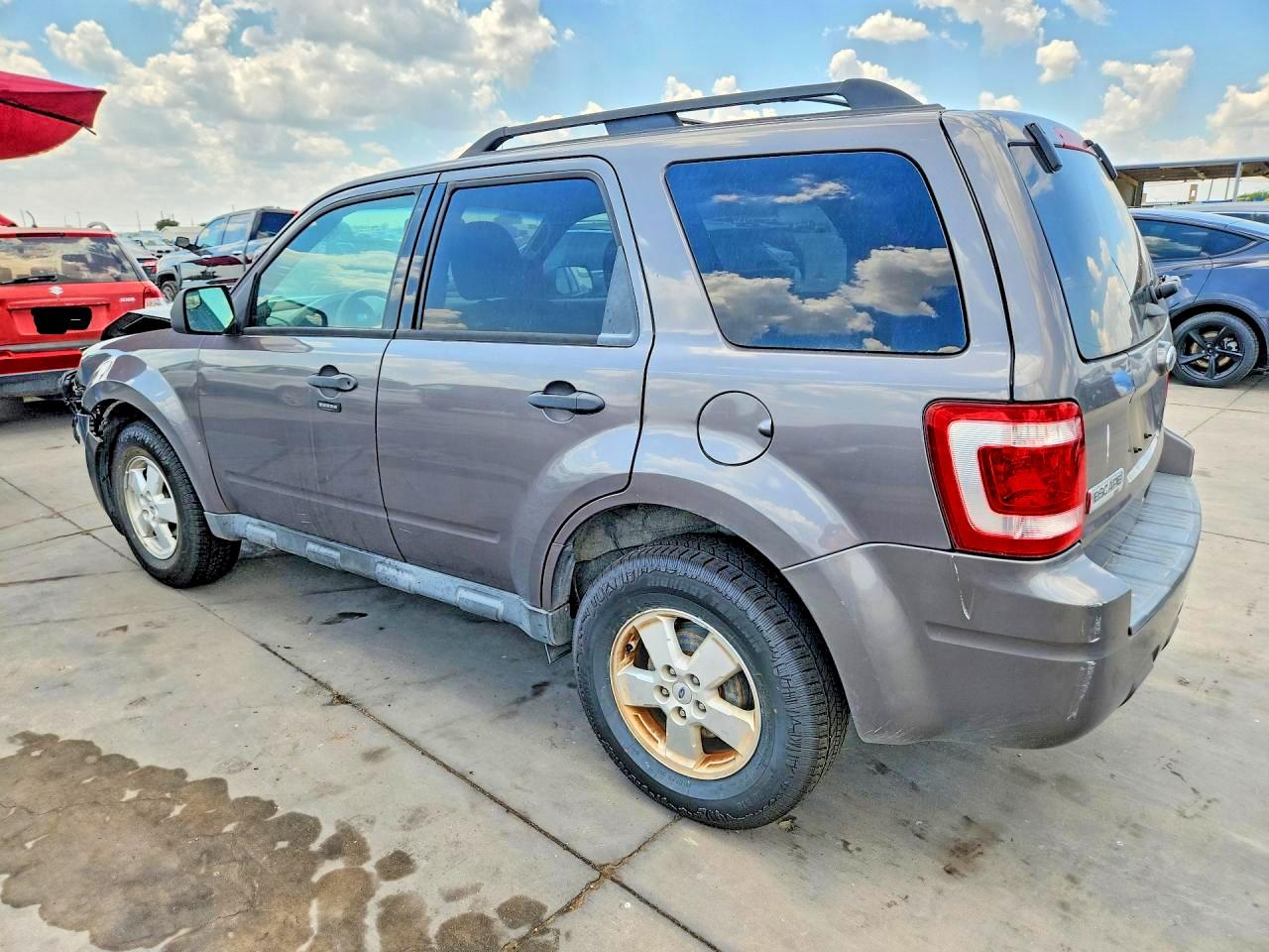 2012 Ford Escape Xlt Gray vin: 1FMCU0DG2CKC15151
