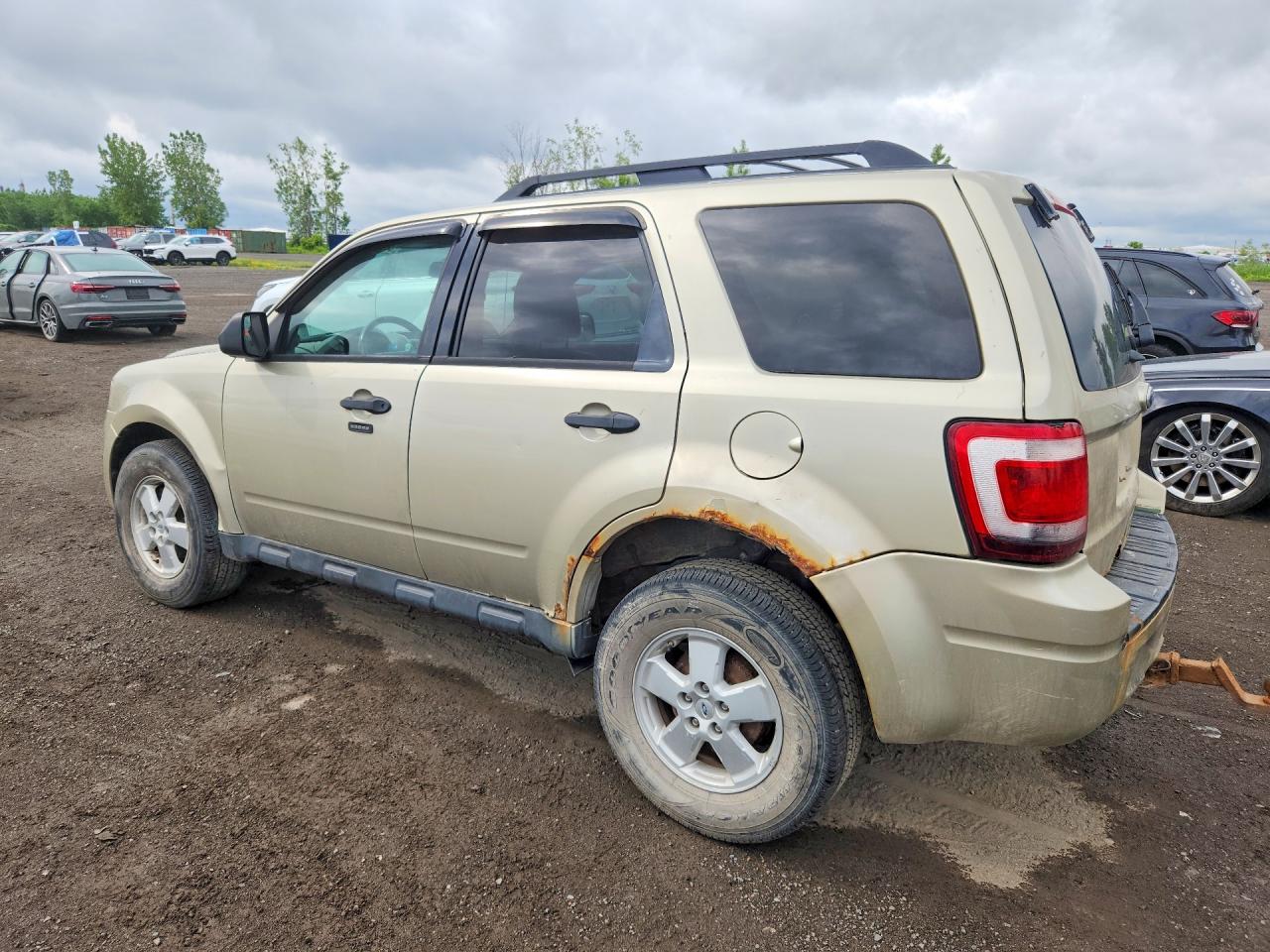 2012 Ford Escape Xlt Золотой vin: 1FMCU0DG2CKC71087