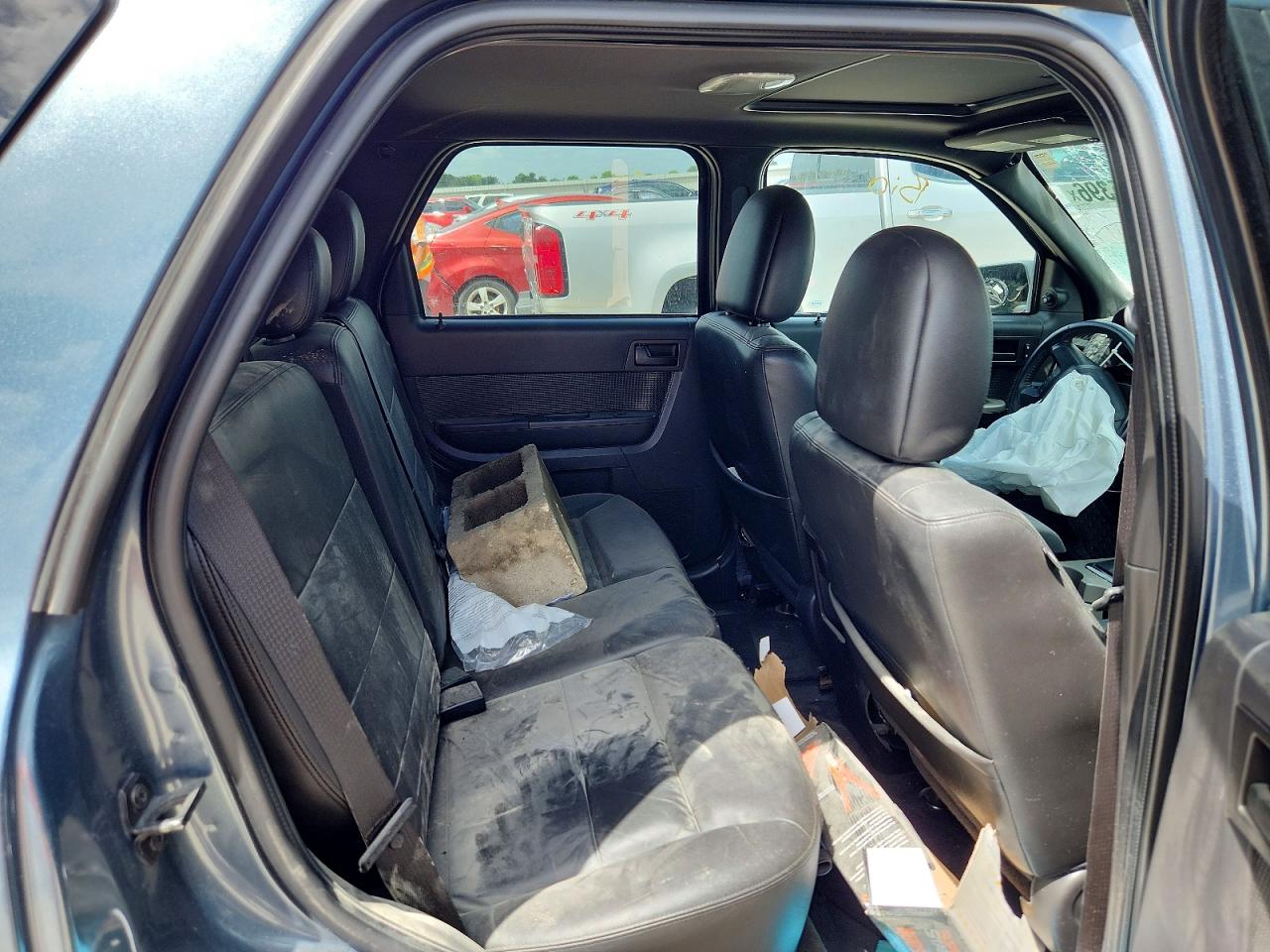 2010 Ford Escape Xlt Blue vin: 1FMCU0DG3AKA04585