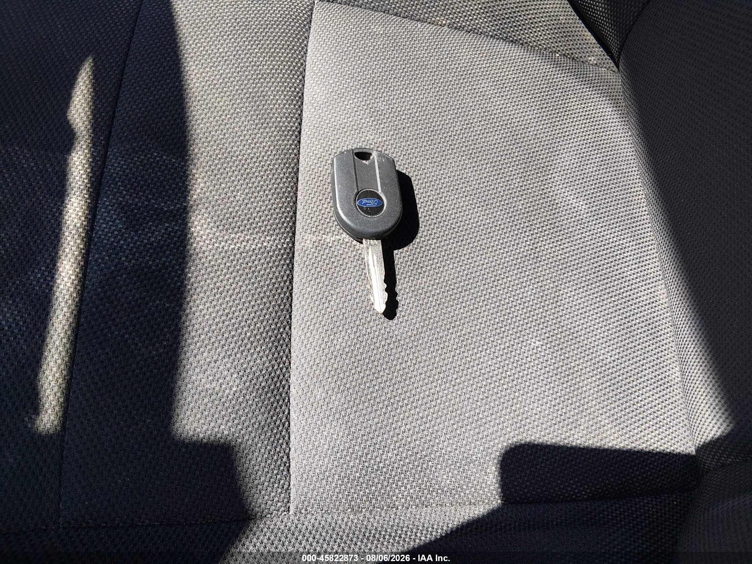2010 Ford Escape Xlt Silver vin: 1FMCU0DG3AKA04599