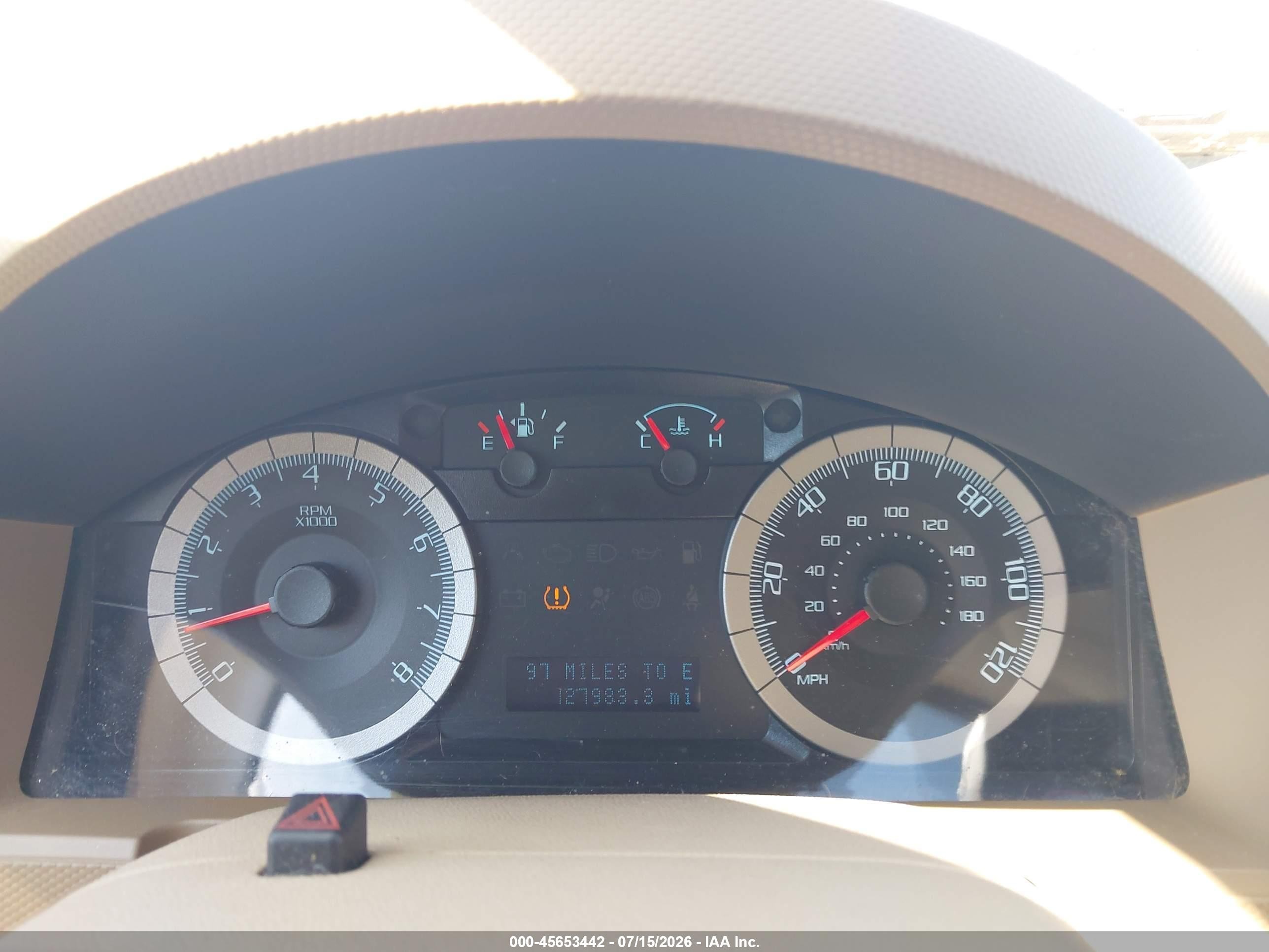 2010 Ford Escape Xlt White vin: 1FMCU0DG3AKB07618