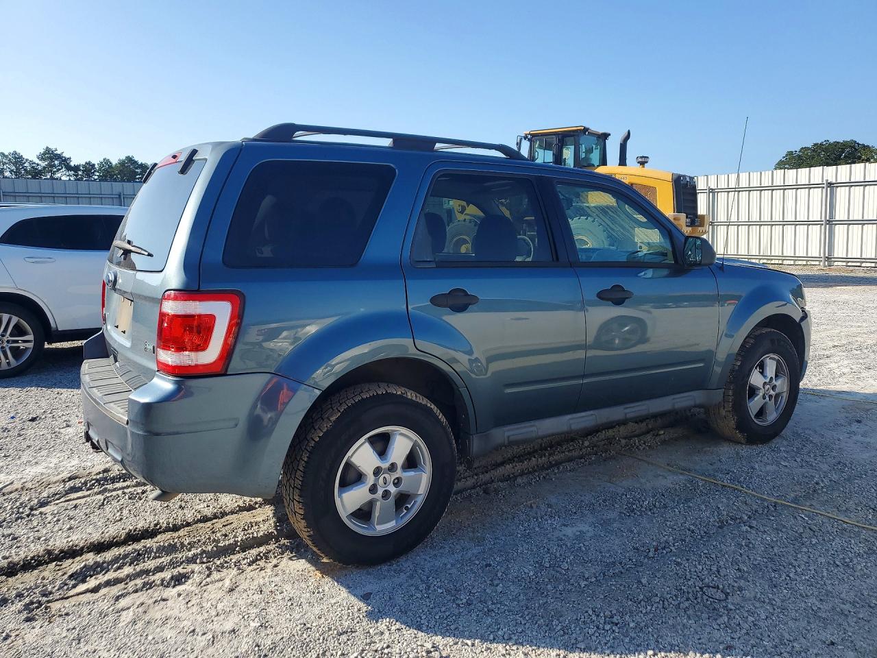 2010 Ford Escape Xlt Turquoise vin: 1FMCU0DG3AKC63304
