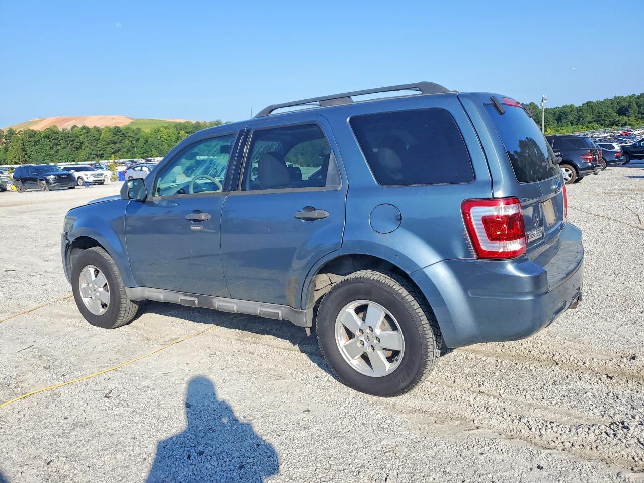 2010 Ford Escape Xlt Turquoise vin: 1FMCU0DG3AKC63304