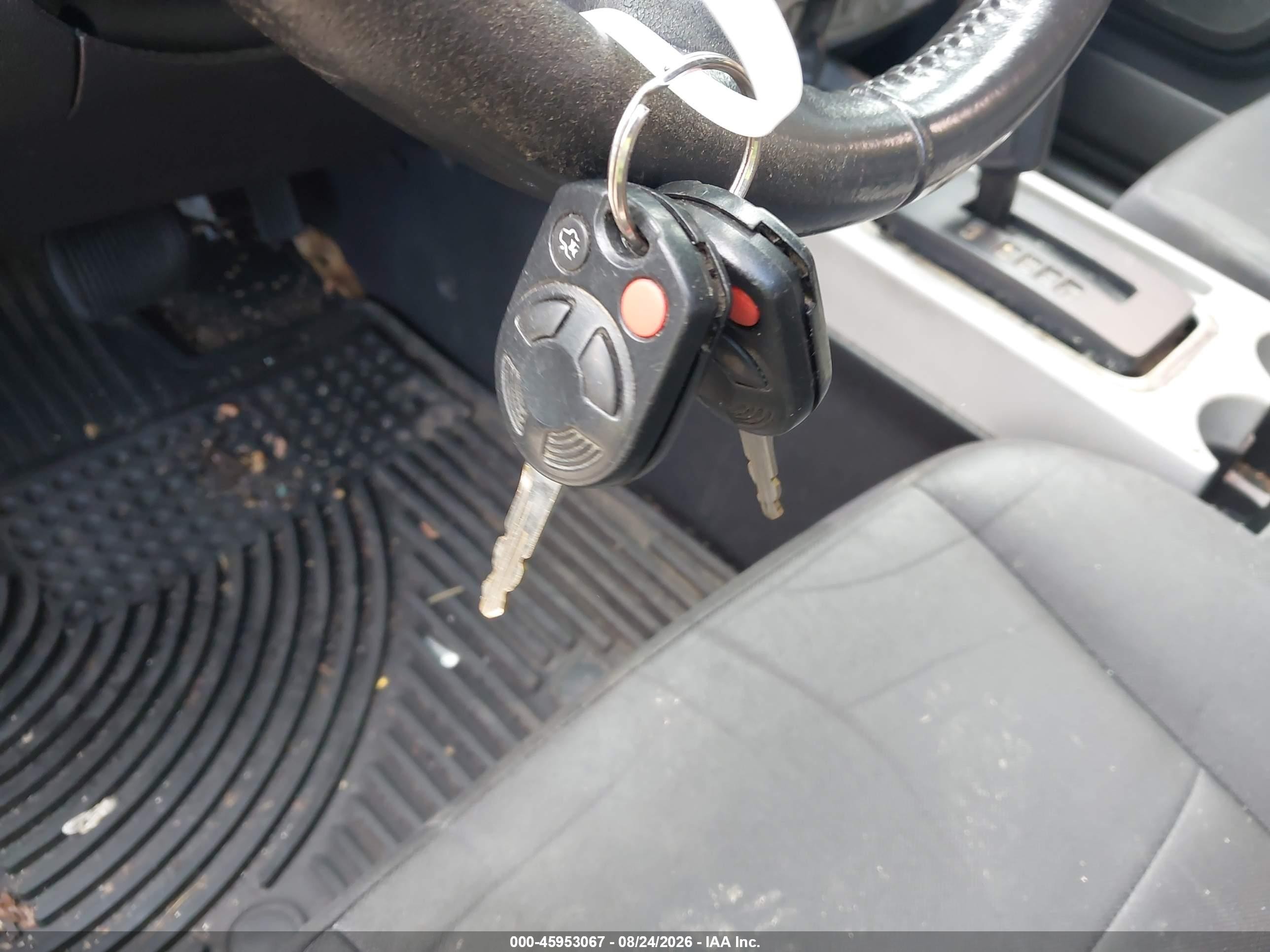 2011 Ford Escape Xlt Золотой vin: 1FMCU0DG3BKA19881