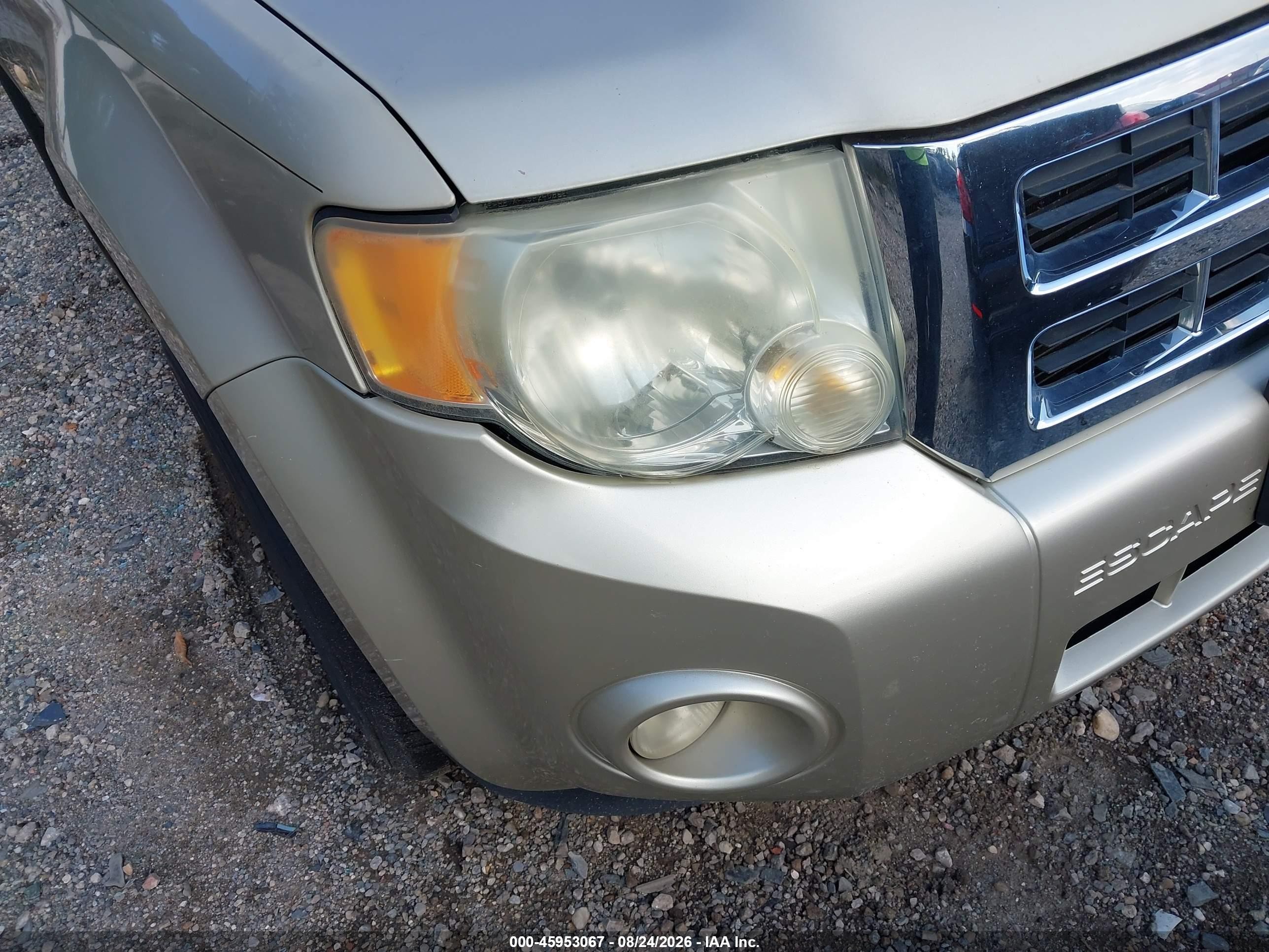2011 Ford Escape Xlt Золотой vin: 1FMCU0DG3BKA19881
