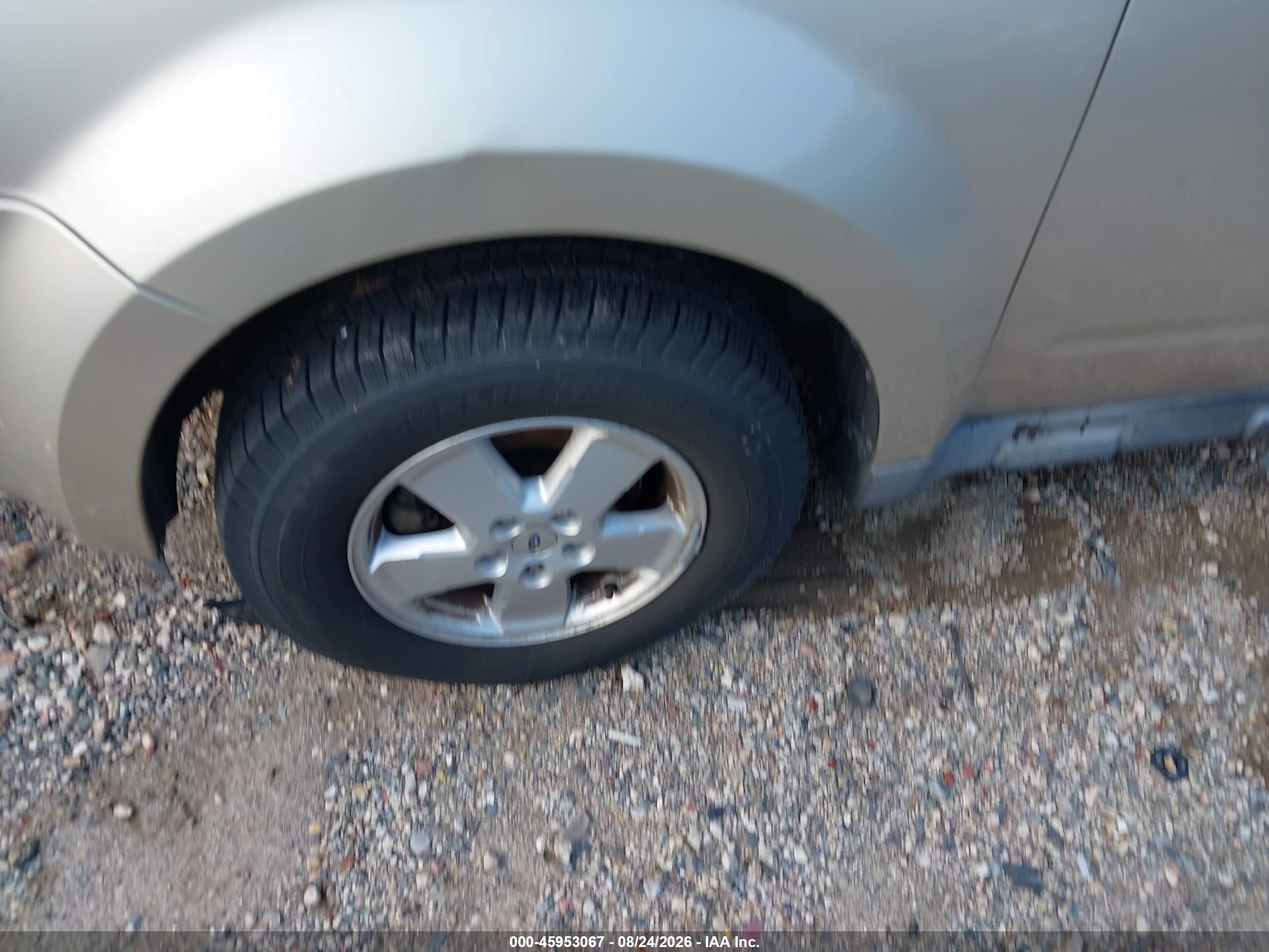 2011 Ford Escape Xlt Золотой vin: 1FMCU0DG3BKA19881