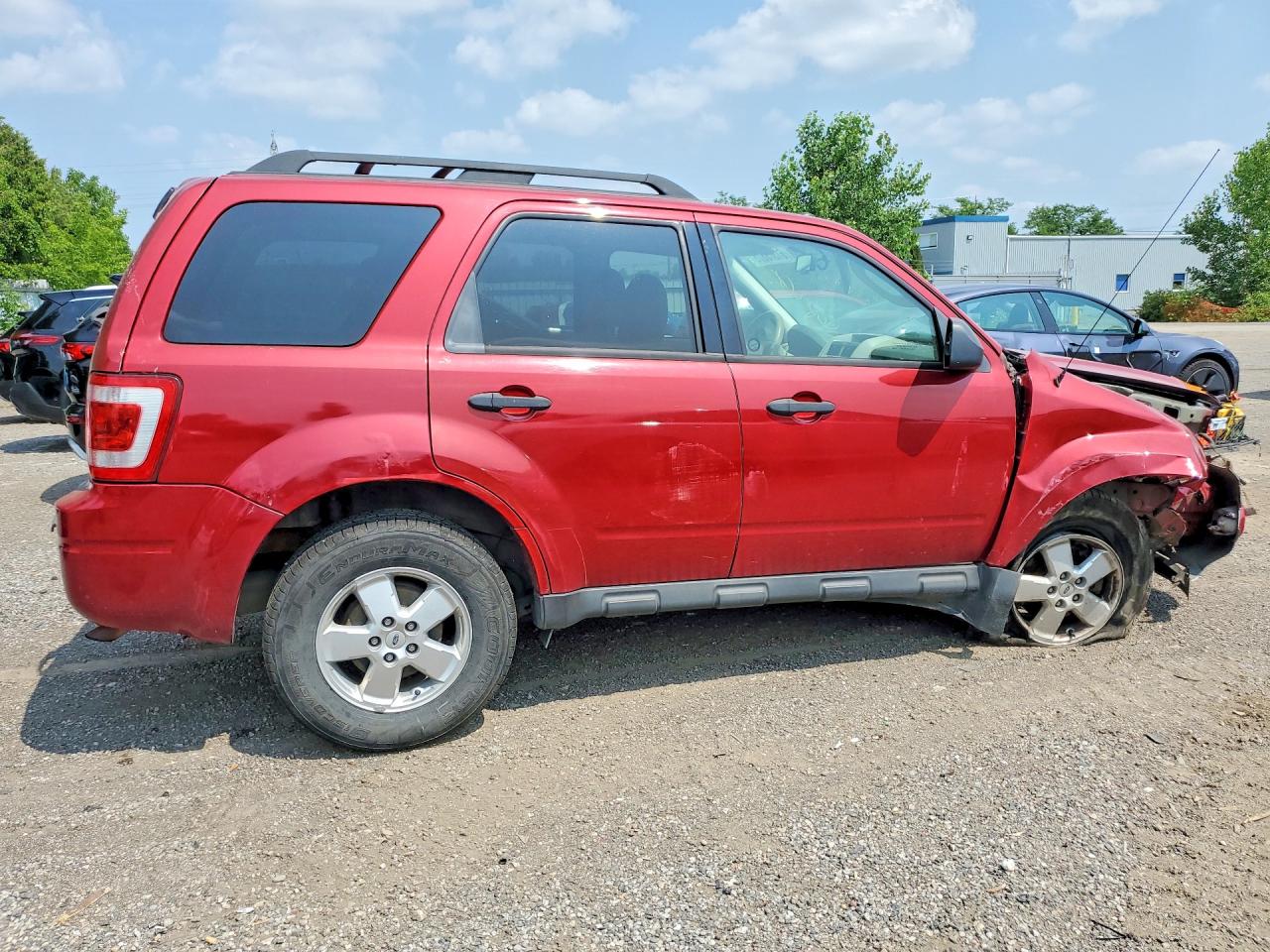 2011 Ford Escape Xlt Красный vin: 1FMCU0DG3BKA35403