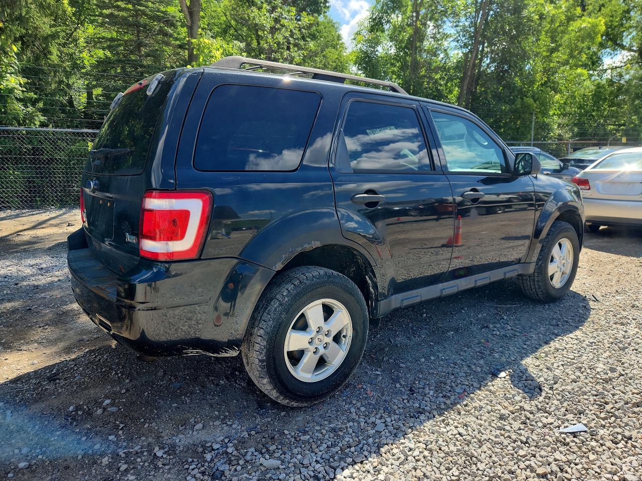 2011 Ford Escape Xlt Black vin: 1FMCU0DG3BKA79899