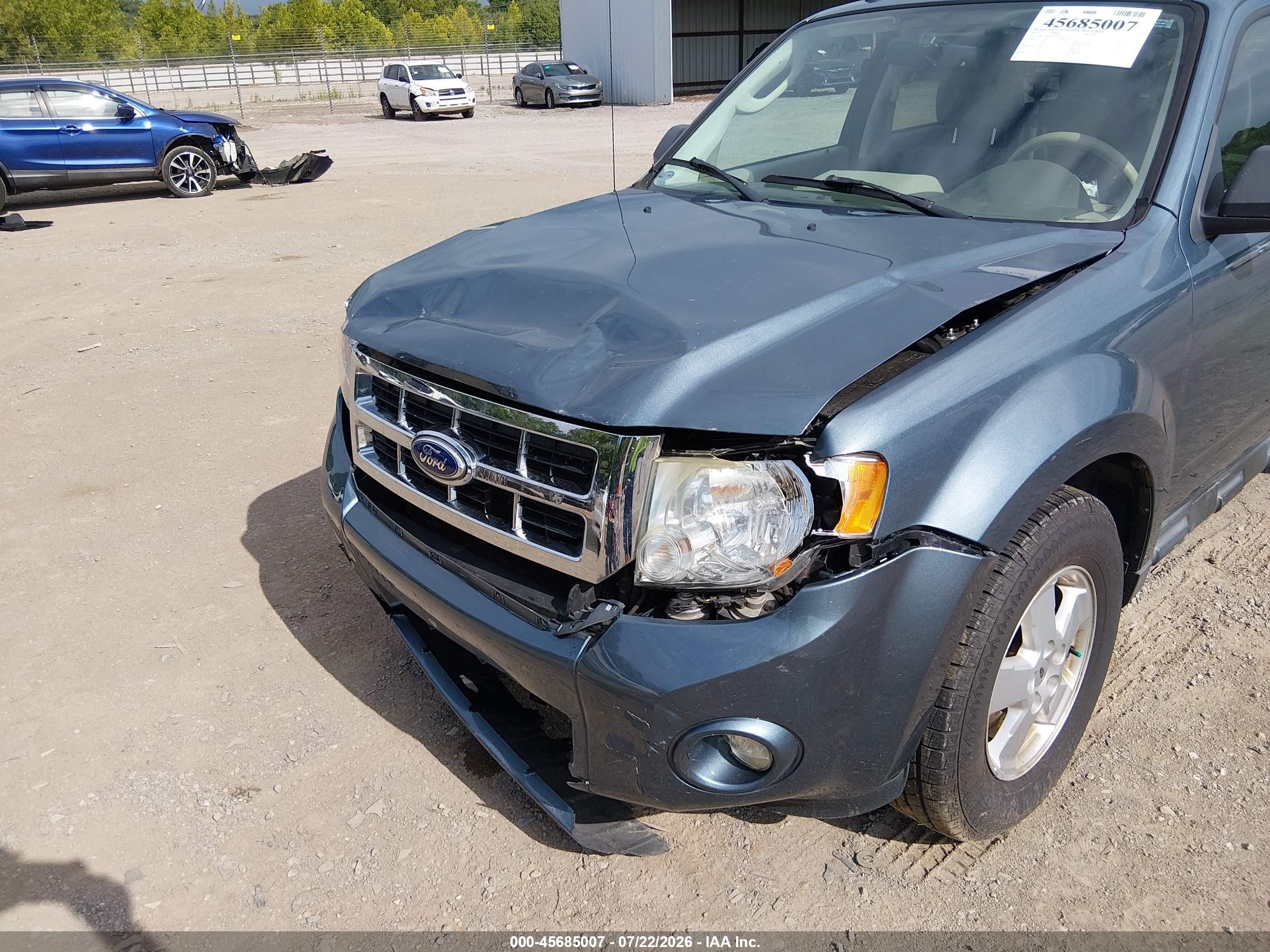 2011 Ford Escape Xlt Blue vin: 1FMCU0DG3BKB82319