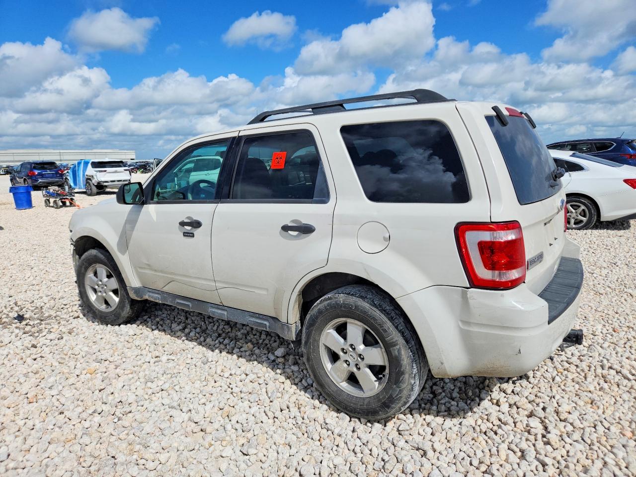 2012 Ford Escape Xlt White vin: 1FMCU0DG3CKC14235