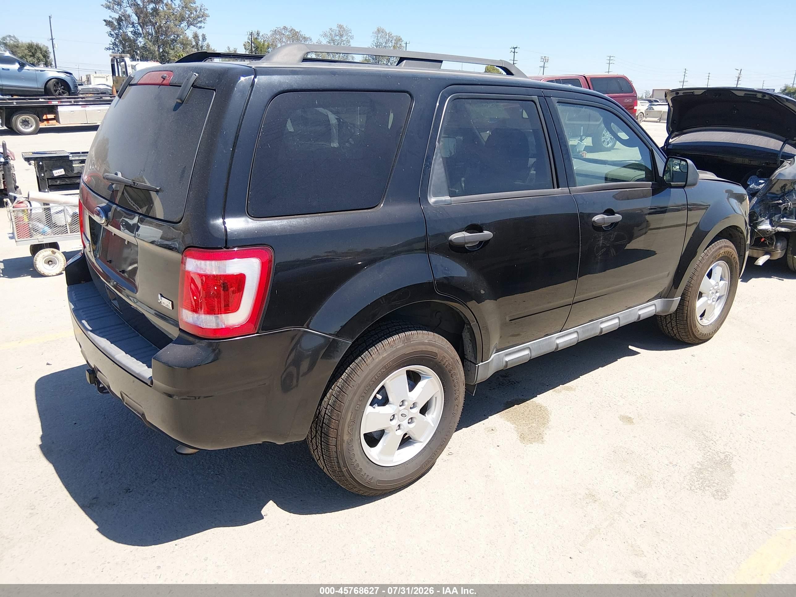 2010 Ford Escape Xlt Black vin: 1FMCU0DG4AKB20233