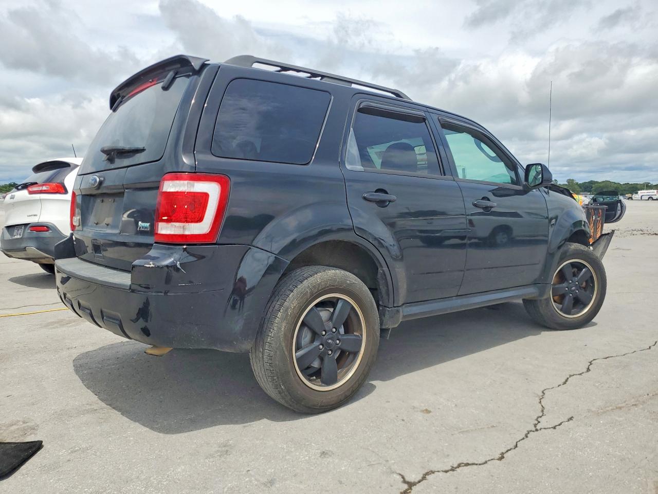 2010 Ford Escape Xlt Black vin: 1FMCU0DG4AKB43236