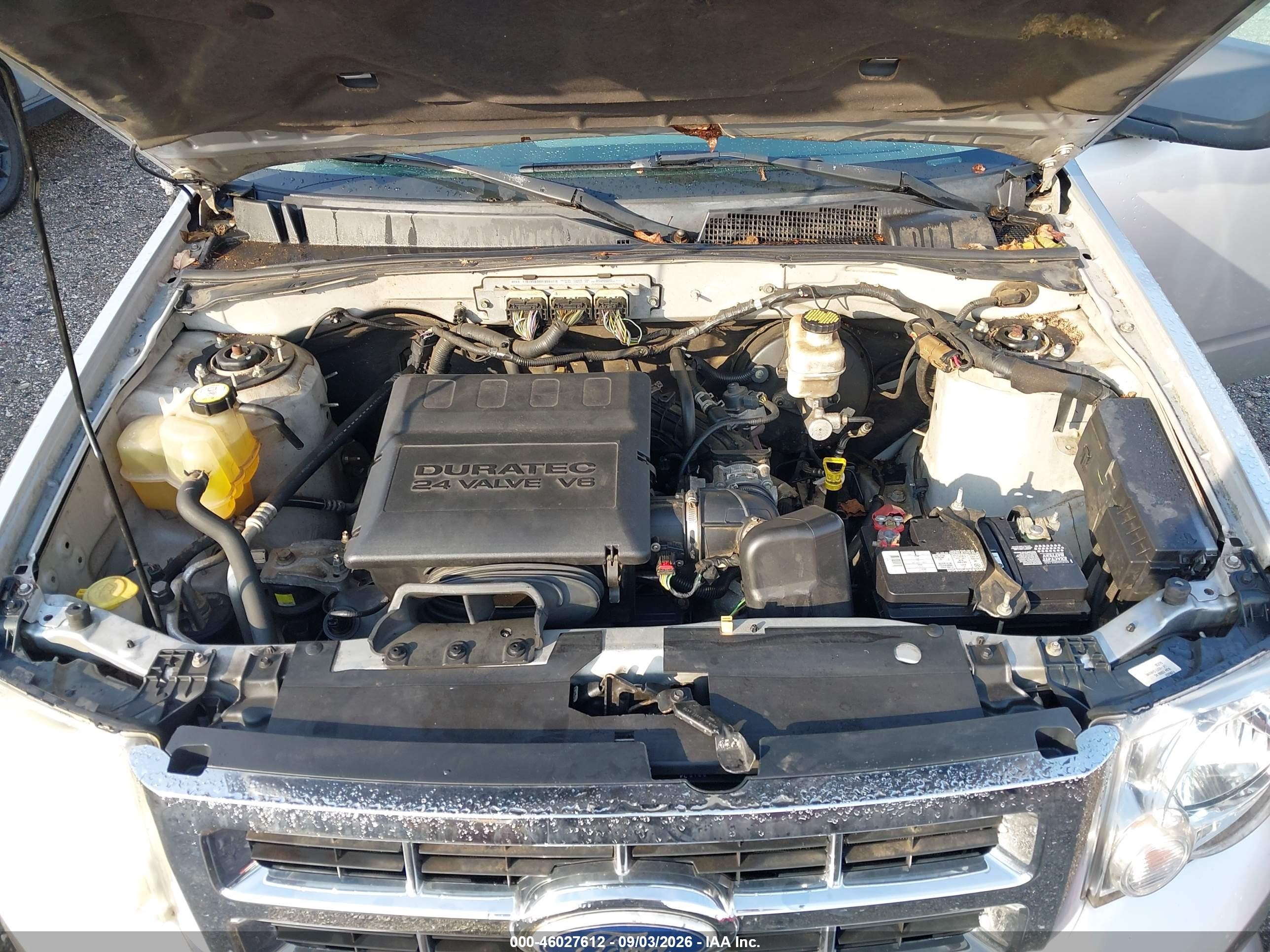 2010 Ford Escape Xlt Silver vin: 1FMCU0DG4AKB78178