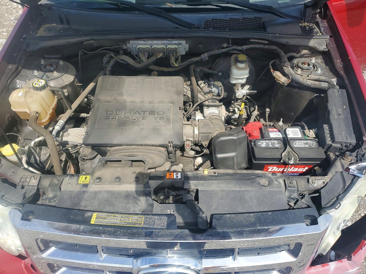 2010 Ford Escape Xlt Red vin: 1FMCU0DG4AKB81467