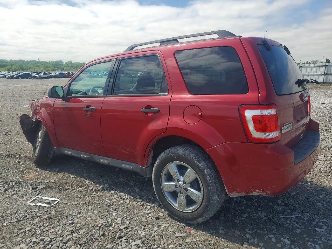 2010 Ford Escape Xlt Red vin: 1FMCU0DG4AKB81467
