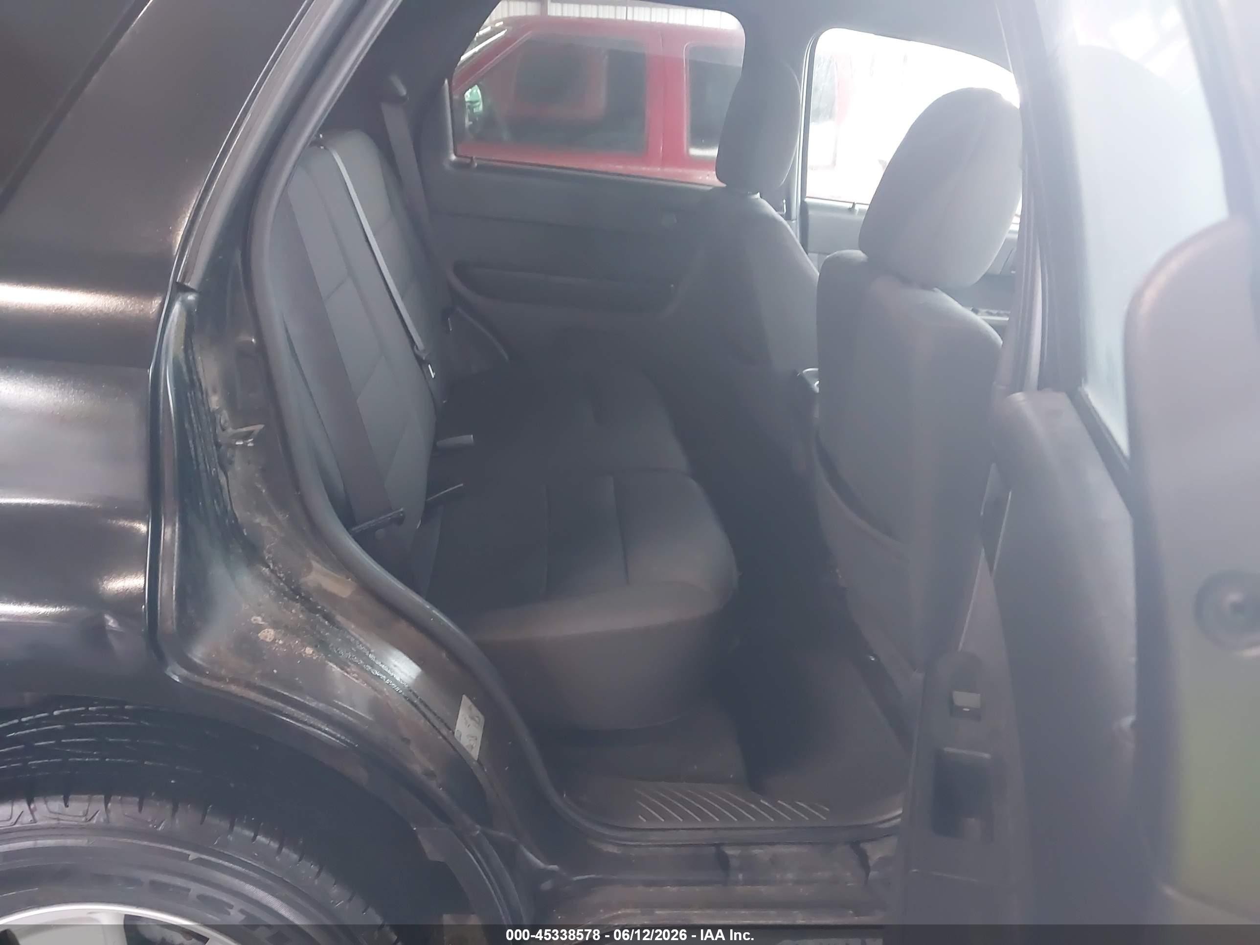 2011 Ford Escape Xlt Черный vin: 1FMCU0DG4BKA32462