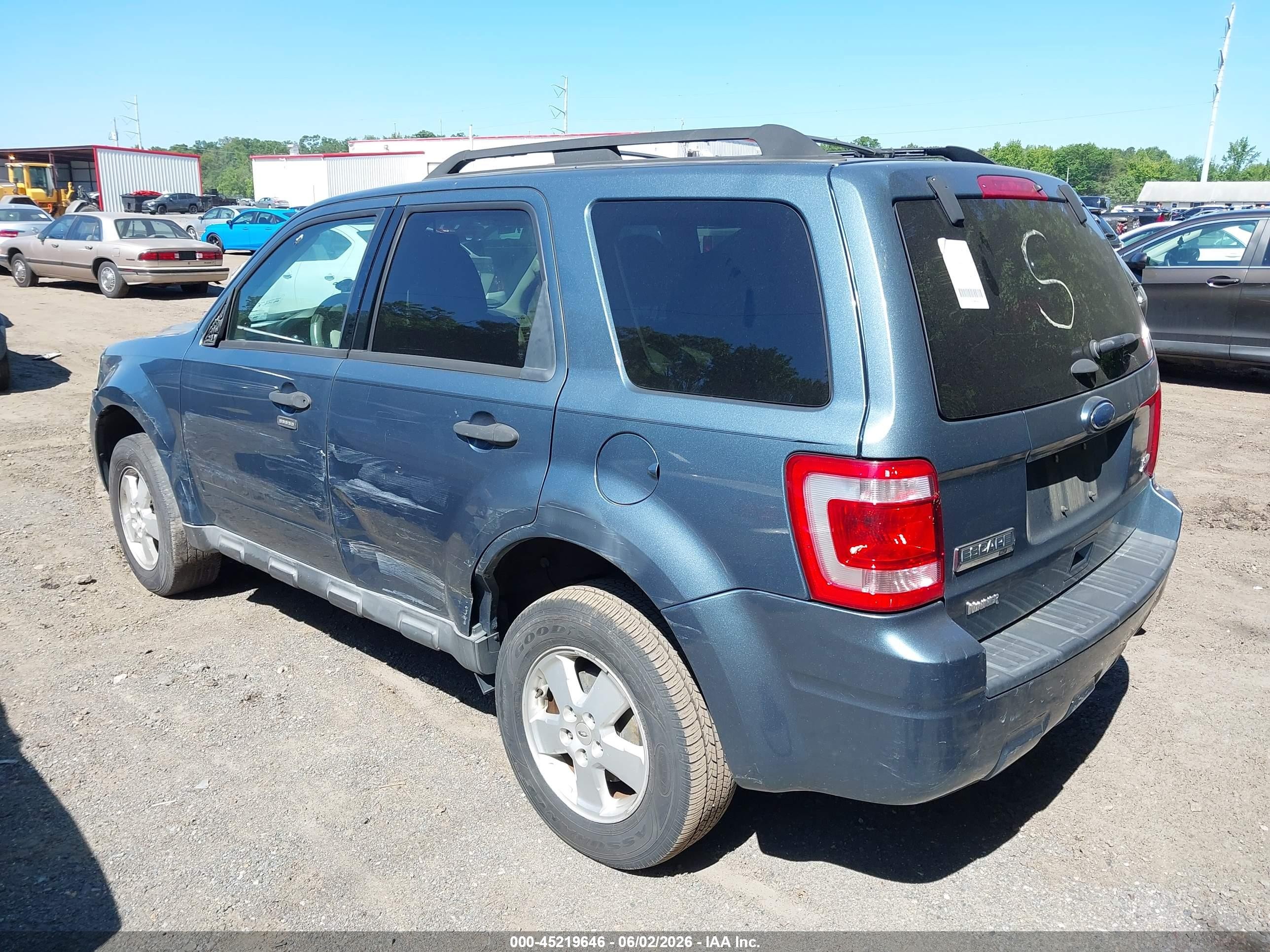2011 Ford Escape Xlt Blue vin: 1FMCU0DG4BKC70182
