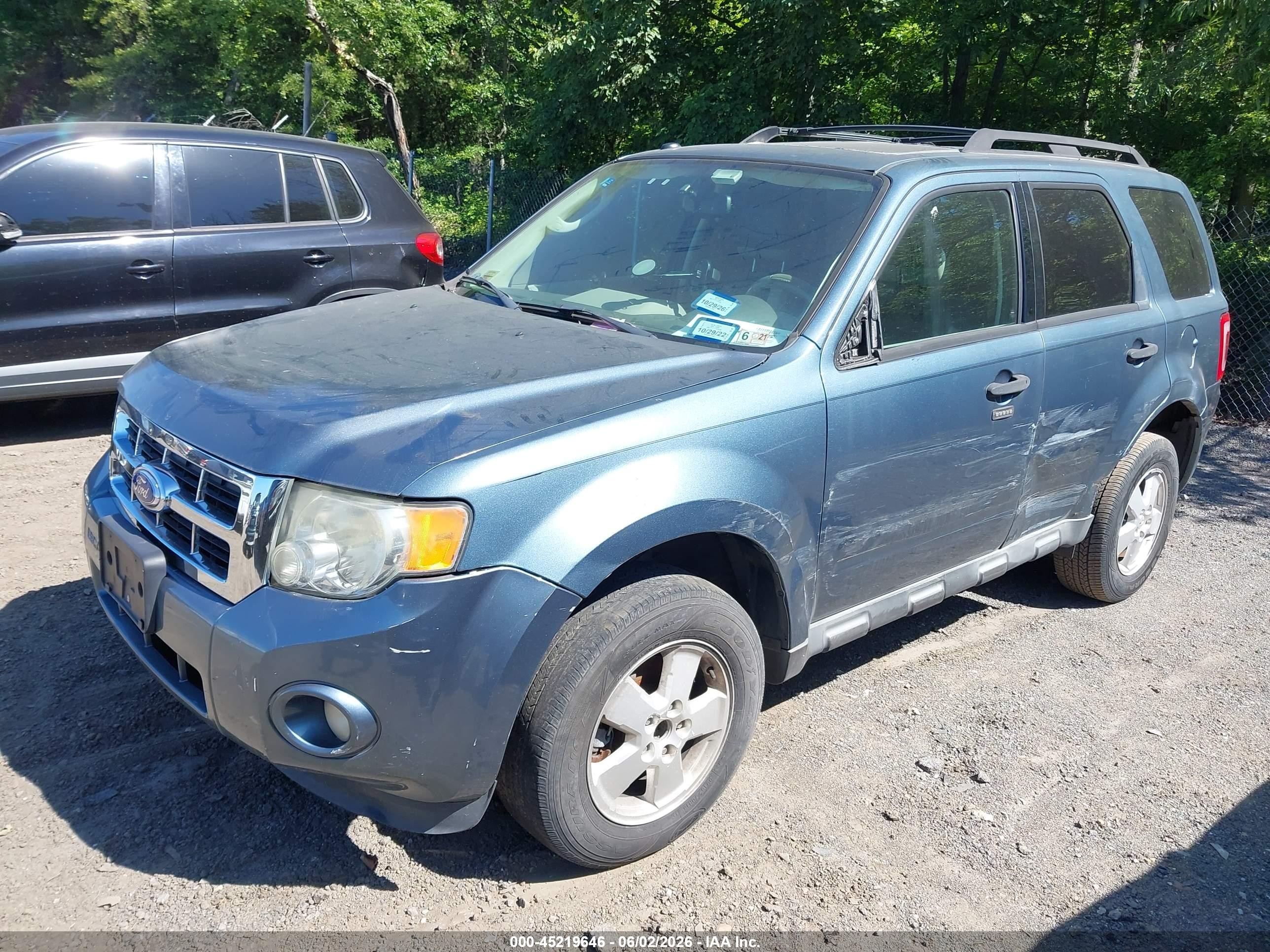 2011 Ford Escape Xlt Blue vin: 1FMCU0DG4BKC70182