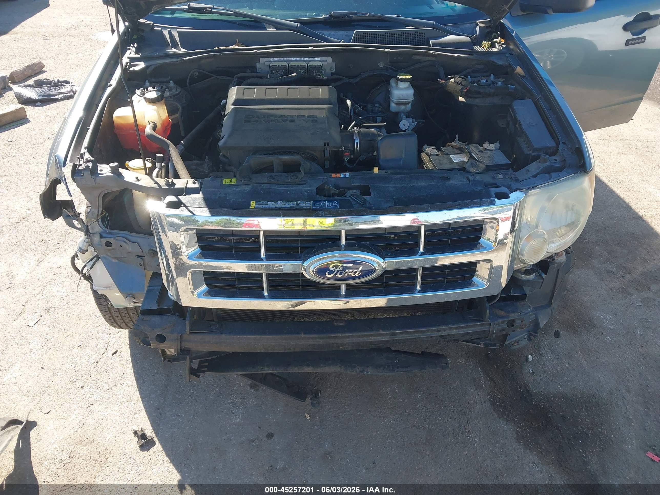 2012 Ford Escape Xlt Light Blue vin: 1FMCU0DG4CKB30862