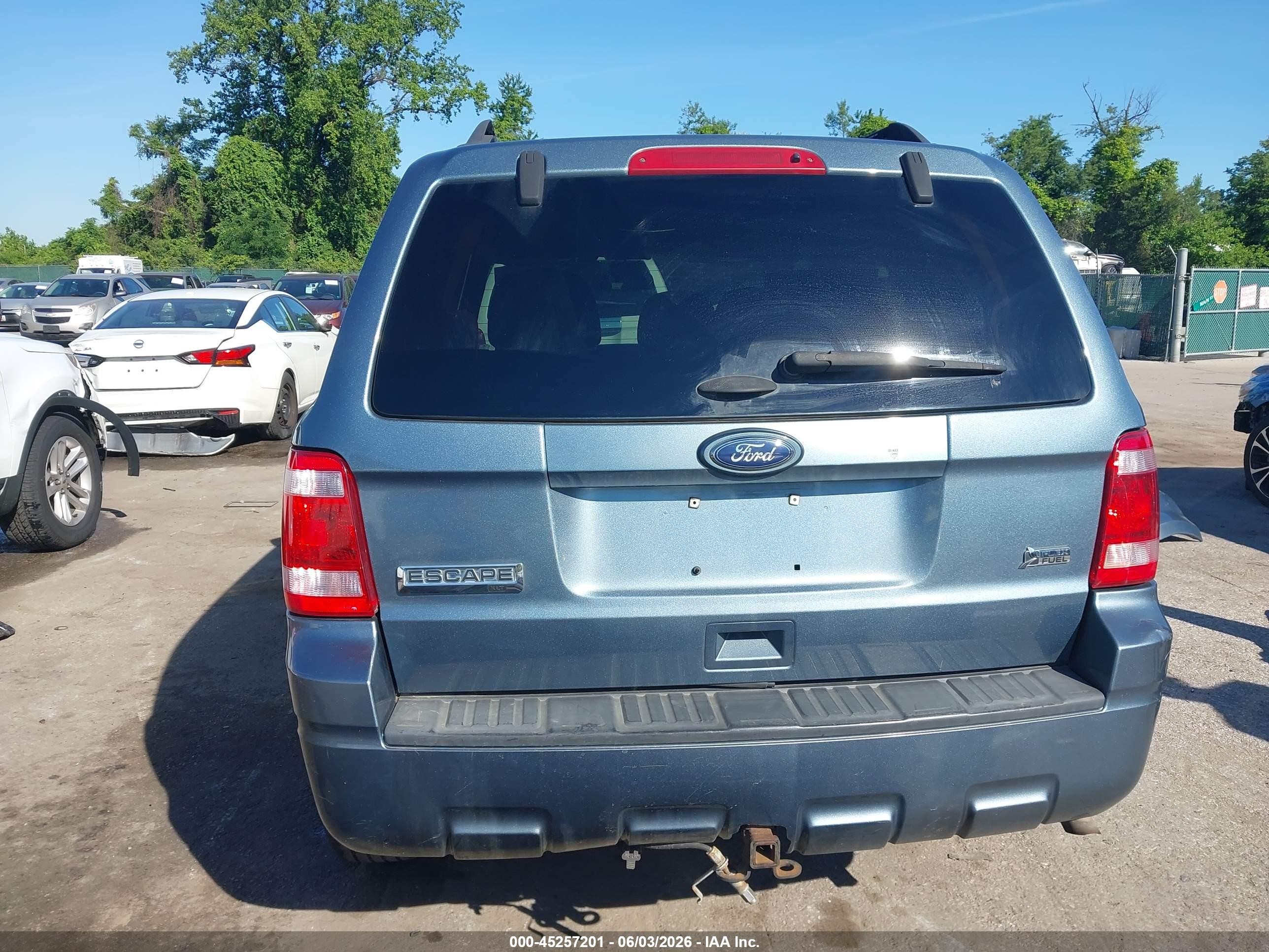 2012 Ford Escape Xlt Light Blue vin: 1FMCU0DG4CKB30862