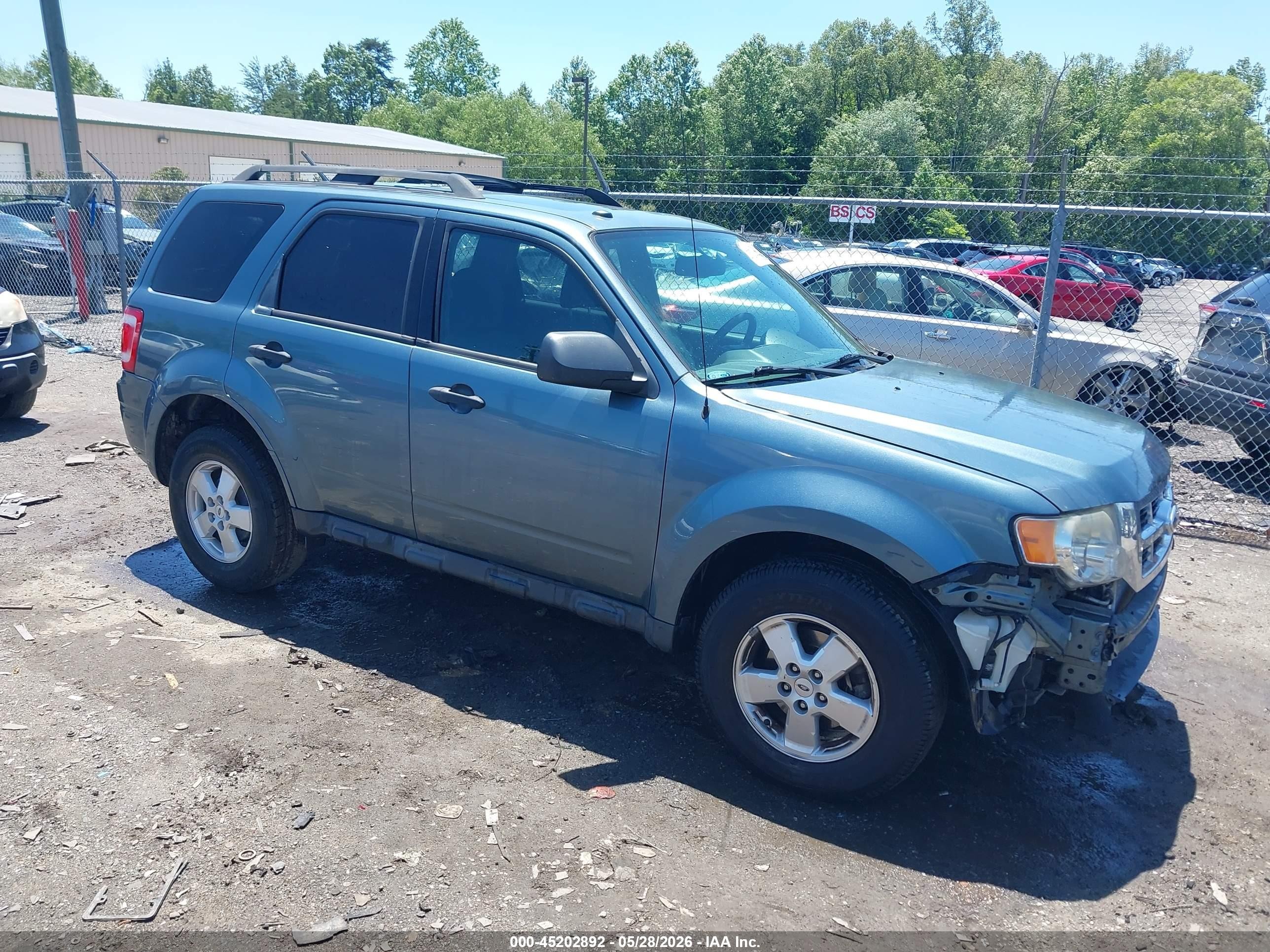 2012 Ford Escape Xlt Blue vin: 1FMCU0DG4CKB53459