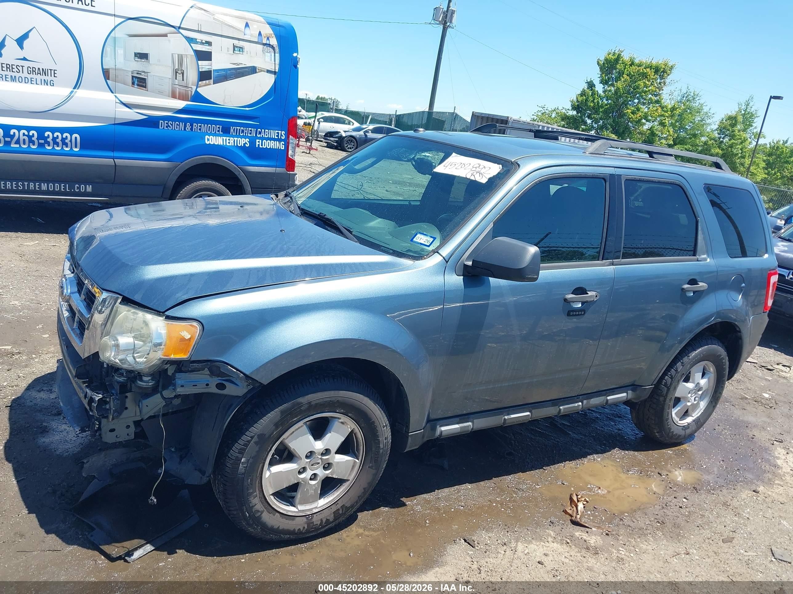 2012 Ford Escape Xlt Blue vin: 1FMCU0DG4CKB53459