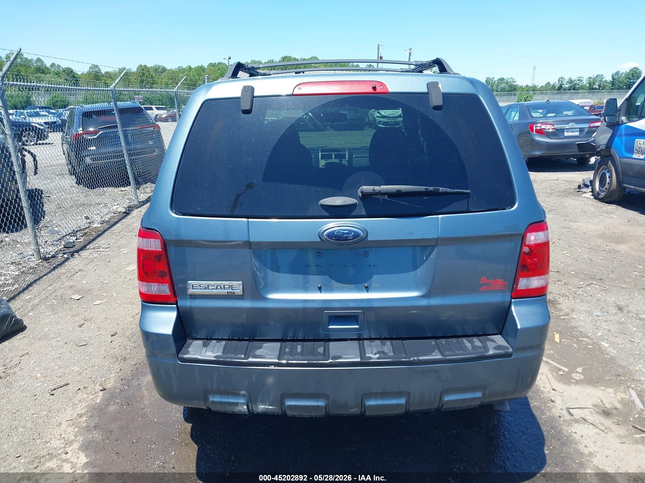 2012 Ford Escape Xlt Blue vin: 1FMCU0DG4CKB53459