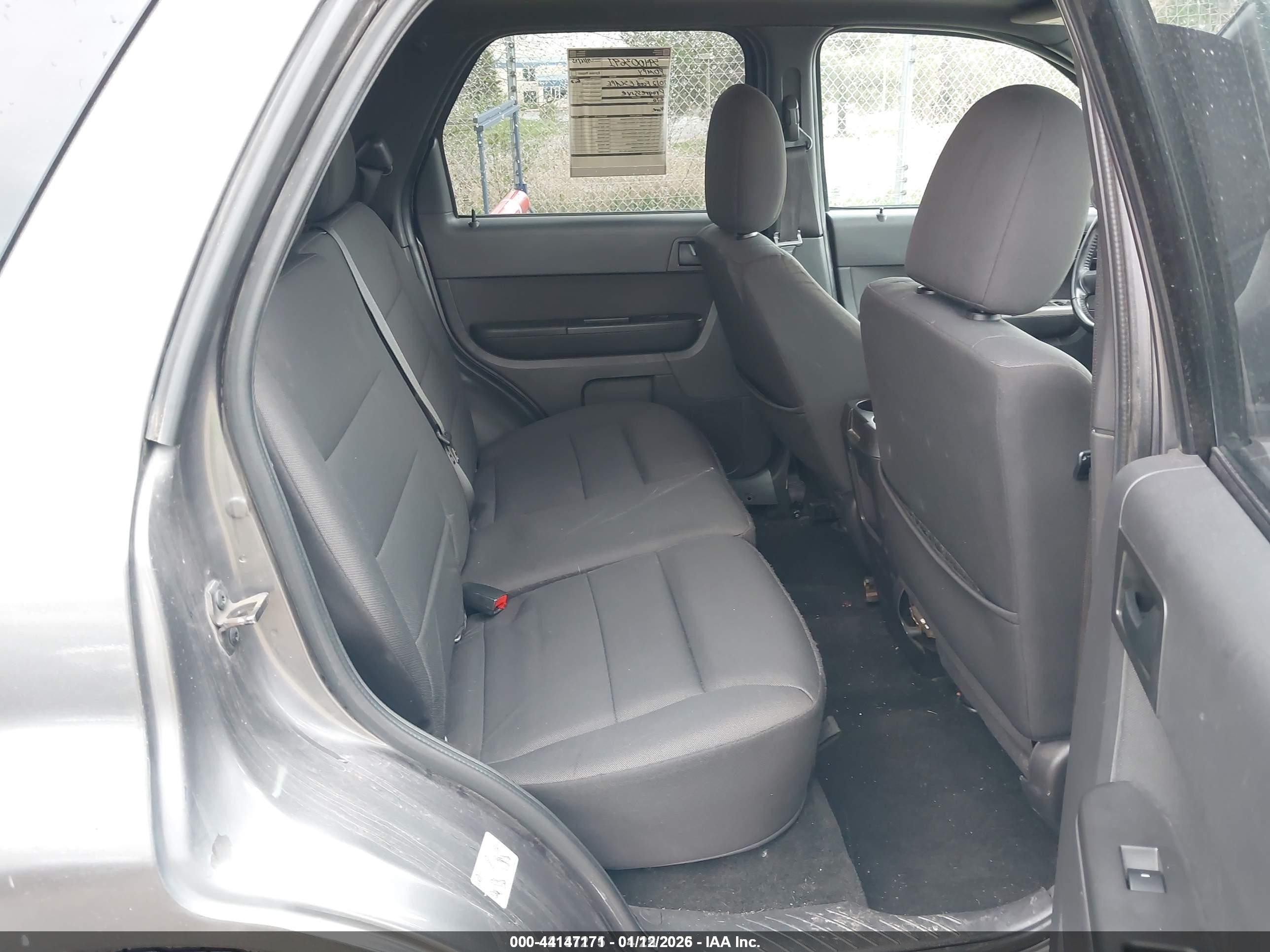 2012 Ford Escape Xlt Gray vin: 1FMCU0DG4CKC60981