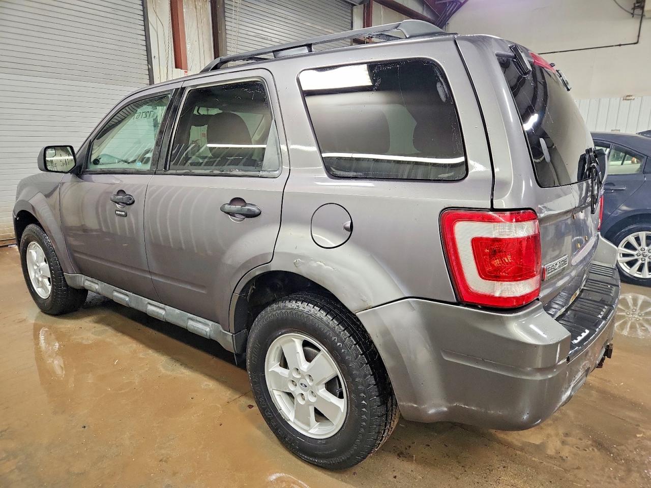 2010 Ford Escape Xlt Gray vin: 1FMCU0DG5AKA54646