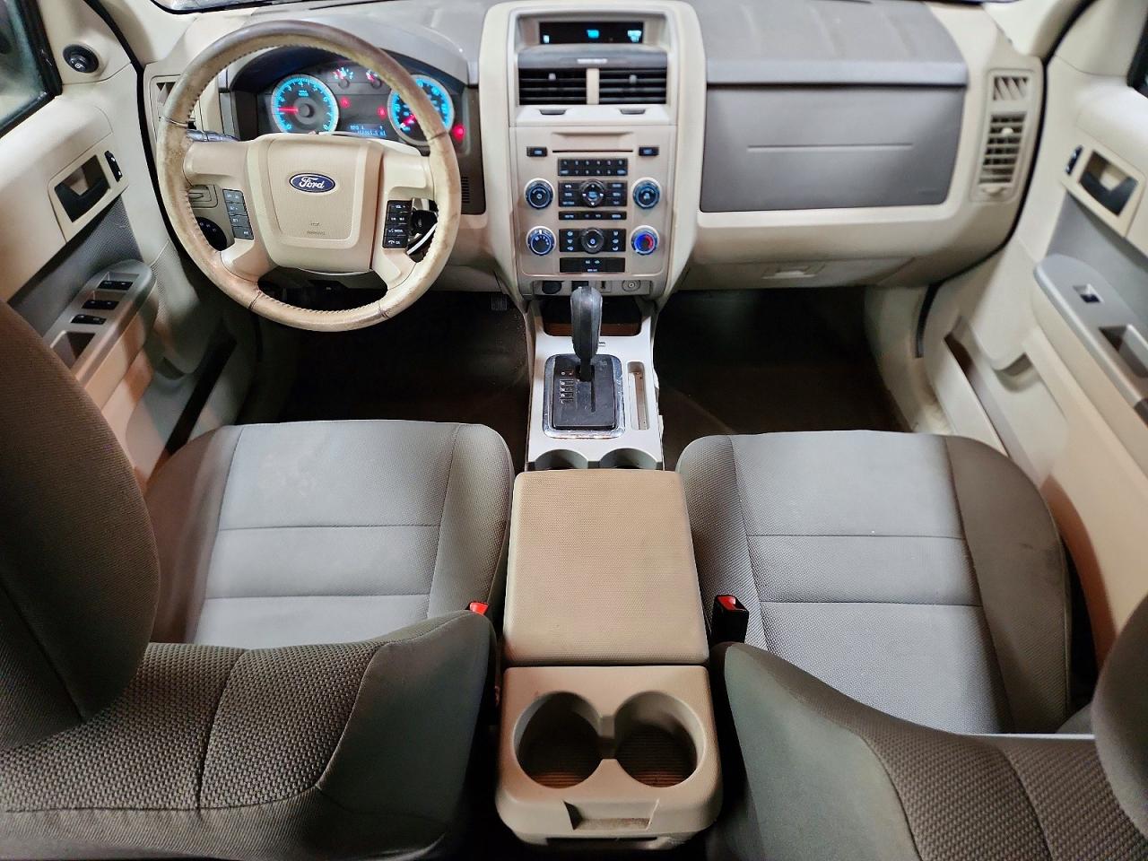 2010 Ford Escape Xlt Gray vin: 1FMCU0DG5AKA54646