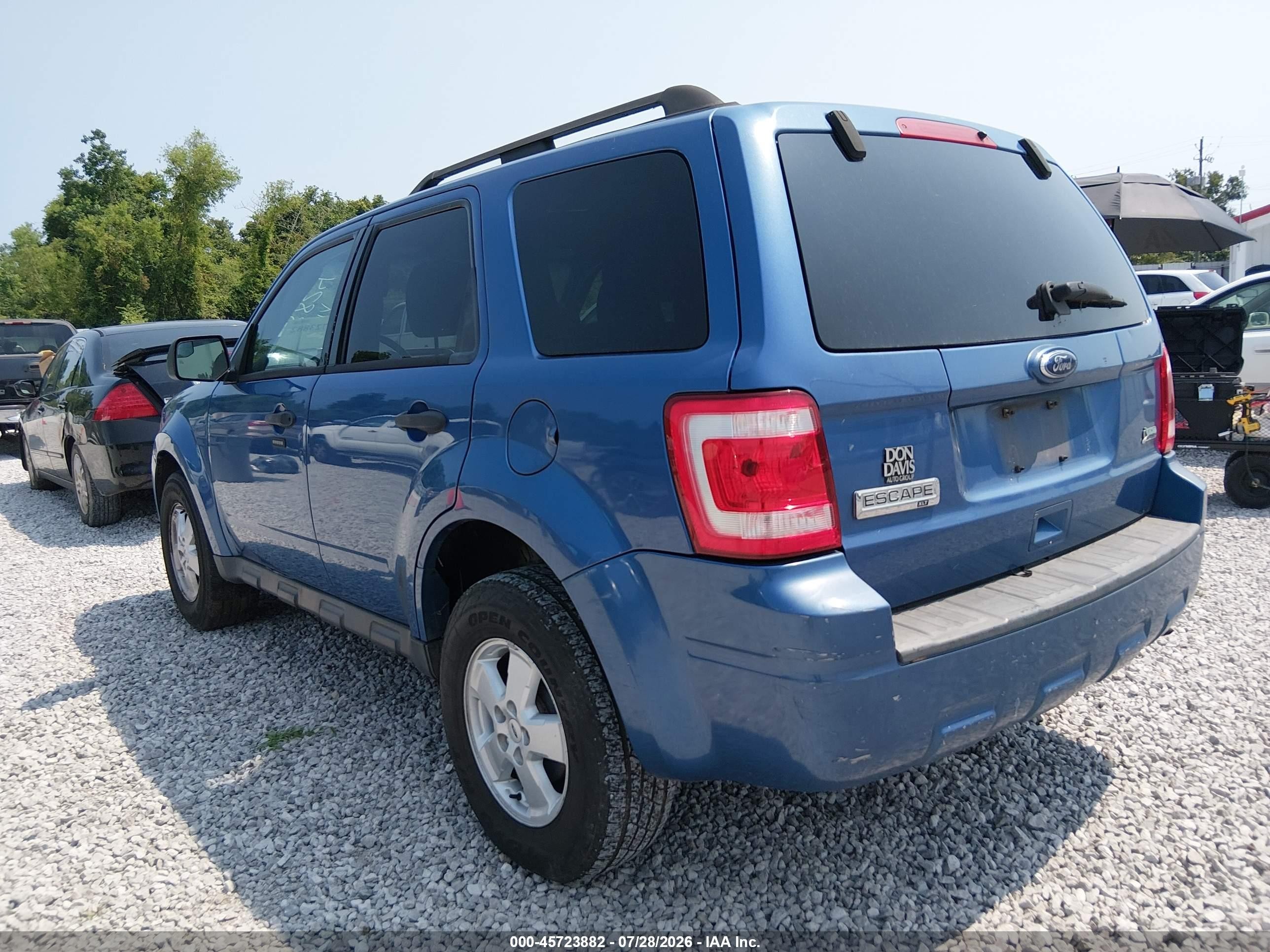 2010 Ford Escape Xlt Blue vin: 1FMCU0DG5AKC78824