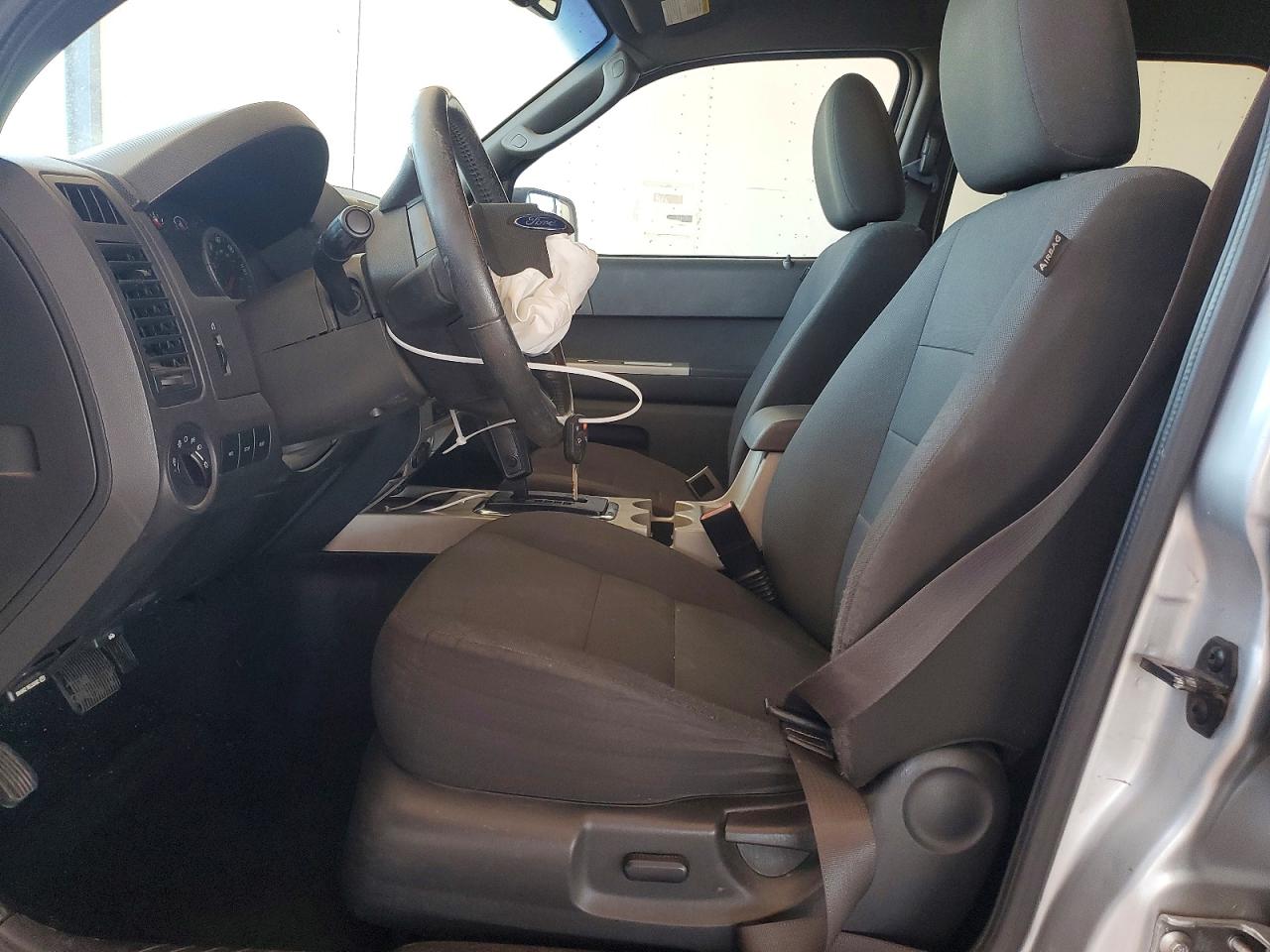 2011 Ford Escape Xlt Silver vin: 1FMCU0DG5BKA33555