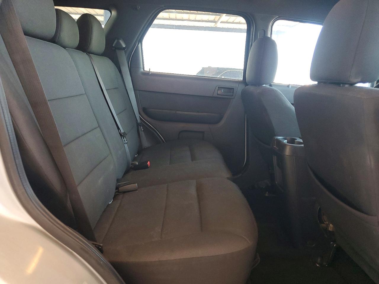 2011 Ford Escape Xlt Silver vin: 1FMCU0DG5BKA33555