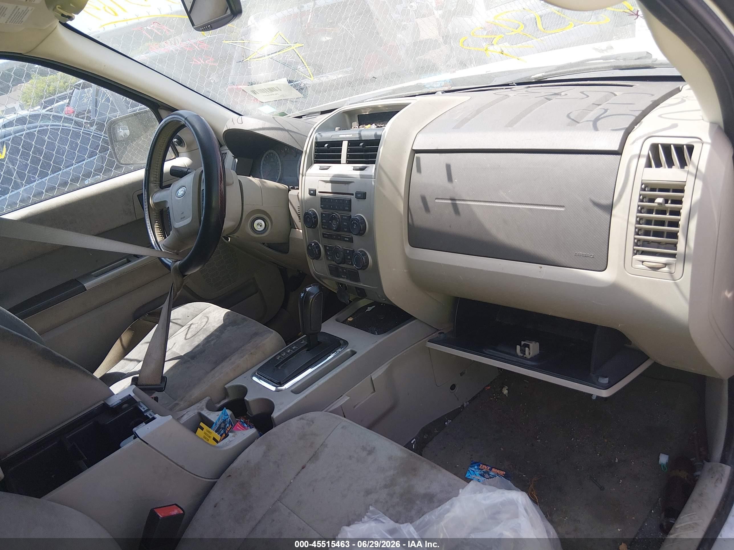 2012 Ford Escape Xlt White vin: 1FMCU0DG5CKA24081