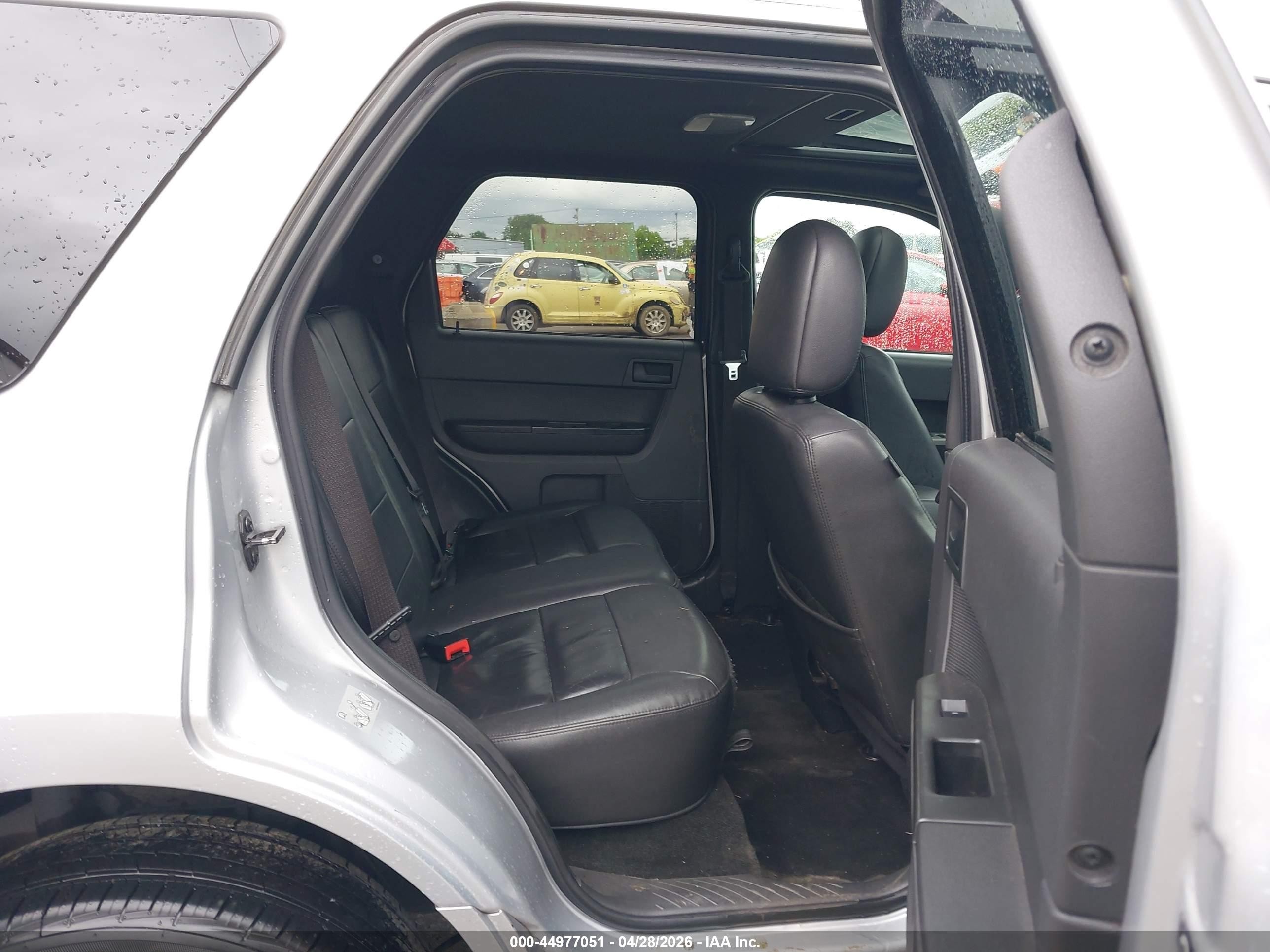 2012 Ford Escape Xlt Серебряный vin: 1FMCU0DG5CKA94258