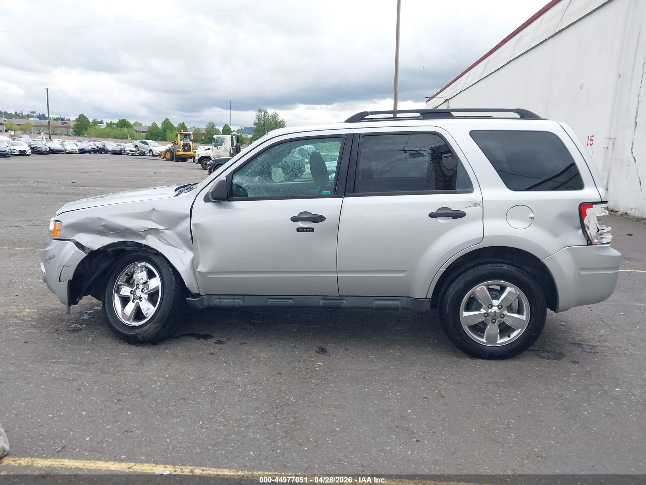 2012 Ford Escape Xlt Серебряный vin: 1FMCU0DG5CKA94258
