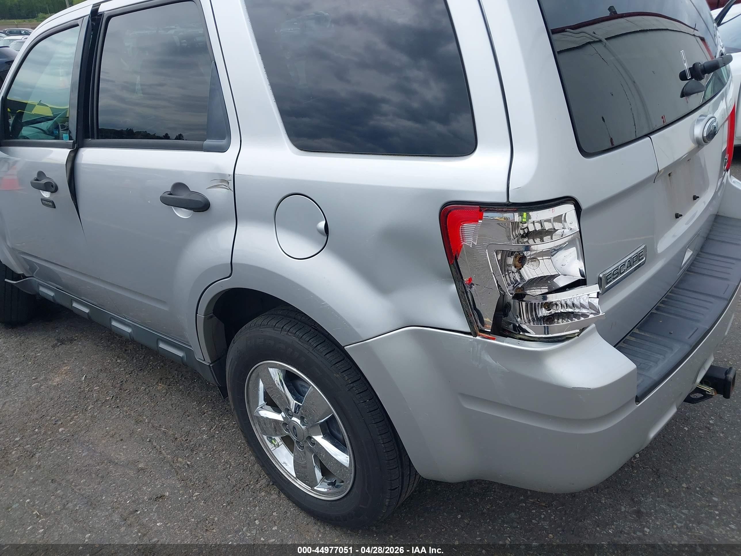 2012 Ford Escape Xlt Серебряный vin: 1FMCU0DG5CKA94258