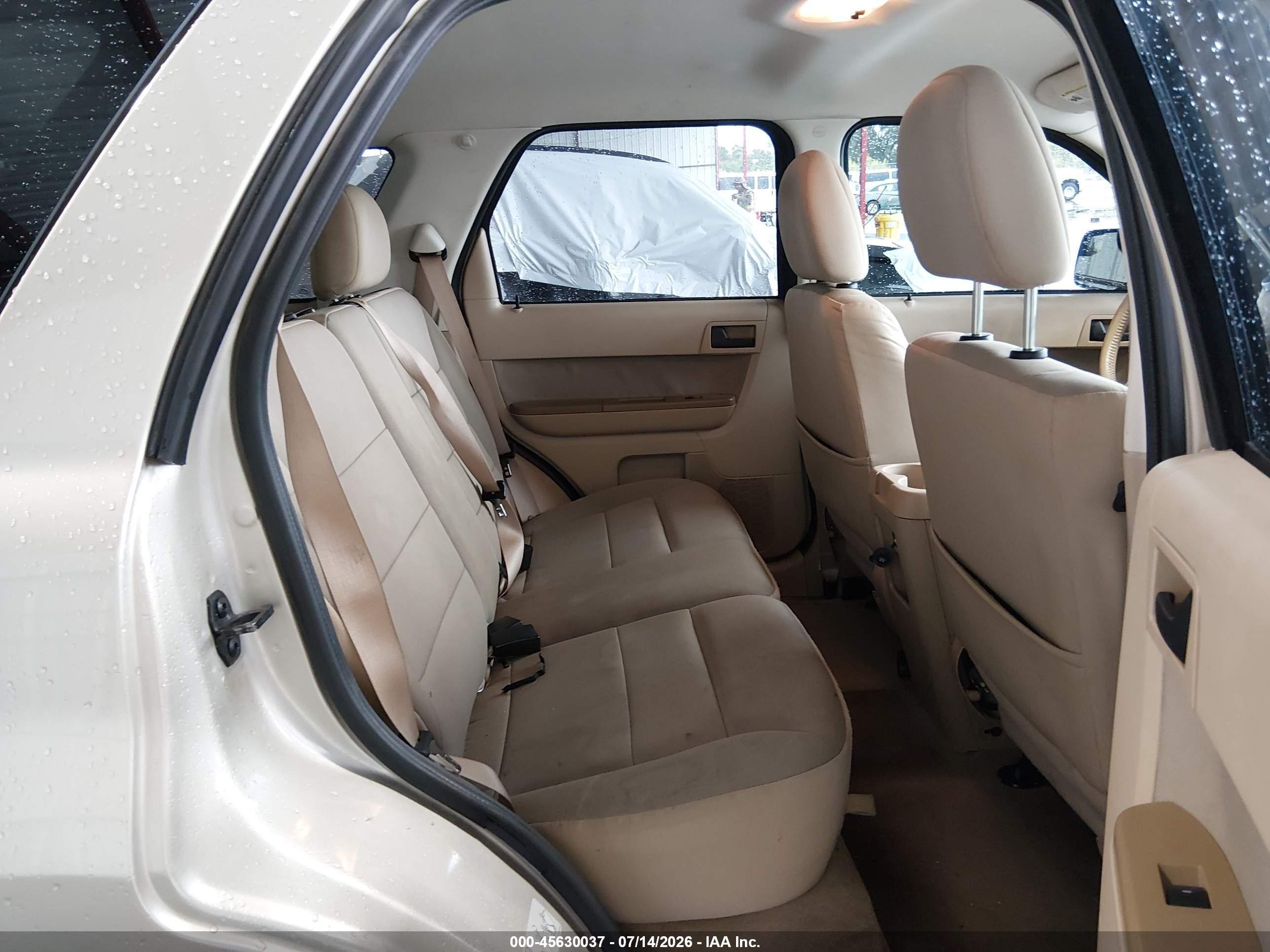 2012 Ford Escape Xlt Бежевый vin: 1FMCU0DG5CKC43106