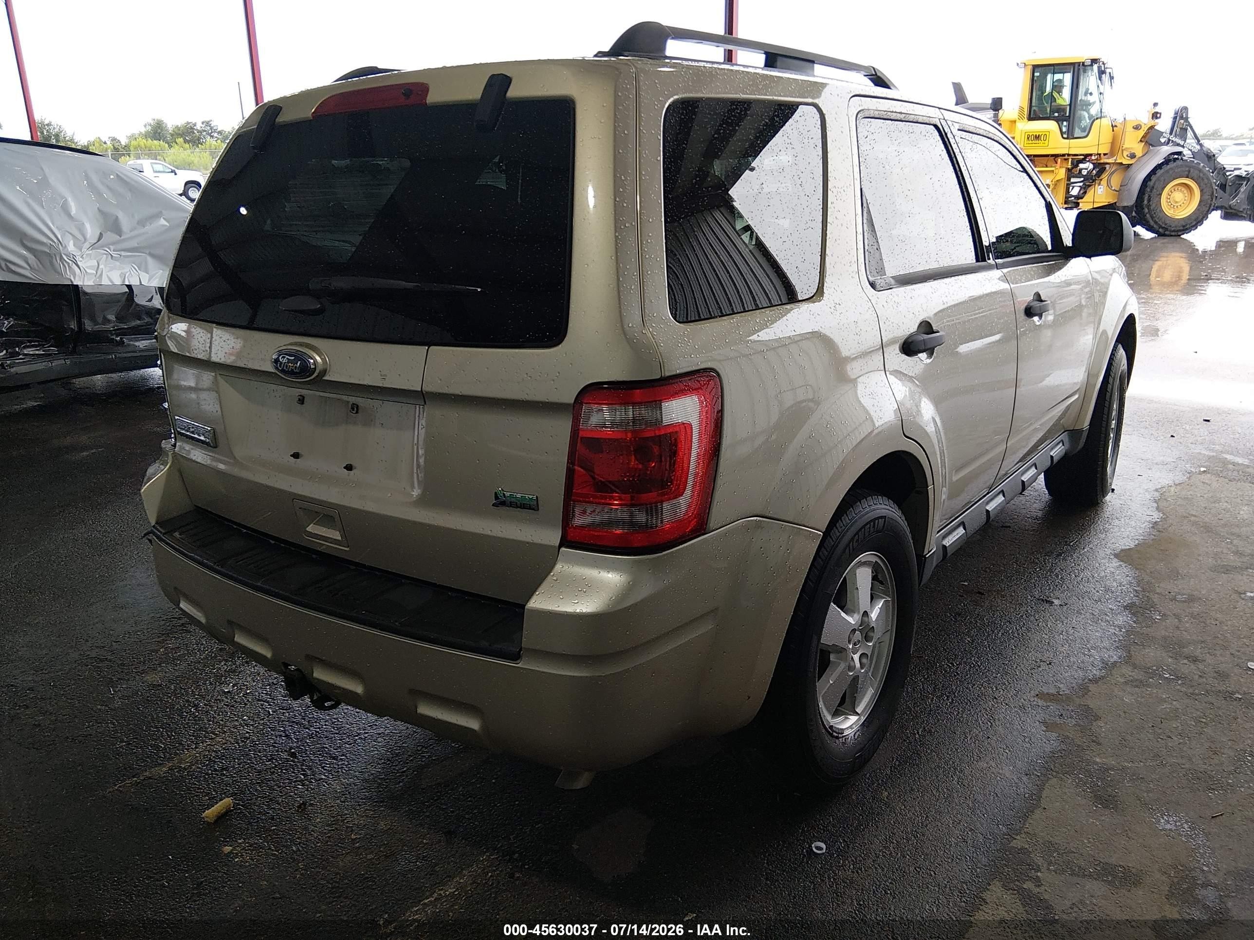 2012 Ford Escape Xlt Бежевый vin: 1FMCU0DG5CKC43106