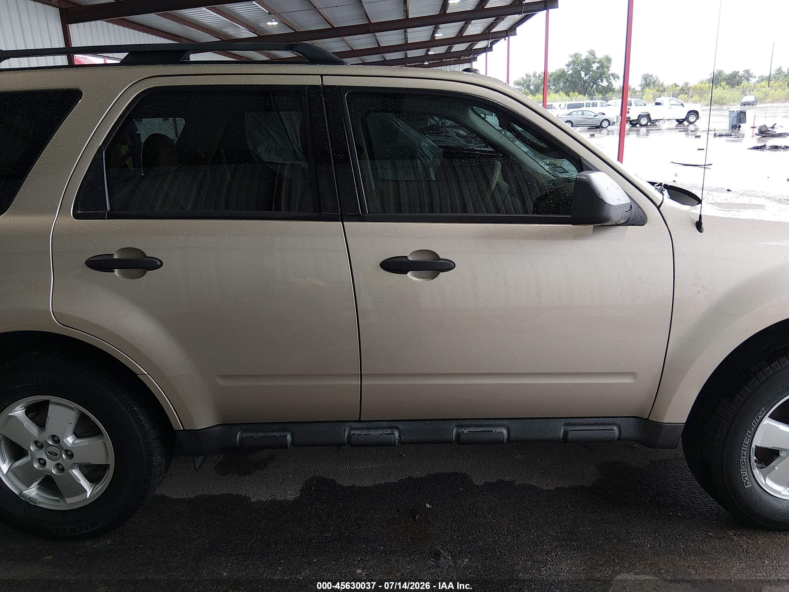 2012 Ford Escape Xlt Бежевый vin: 1FMCU0DG5CKC43106