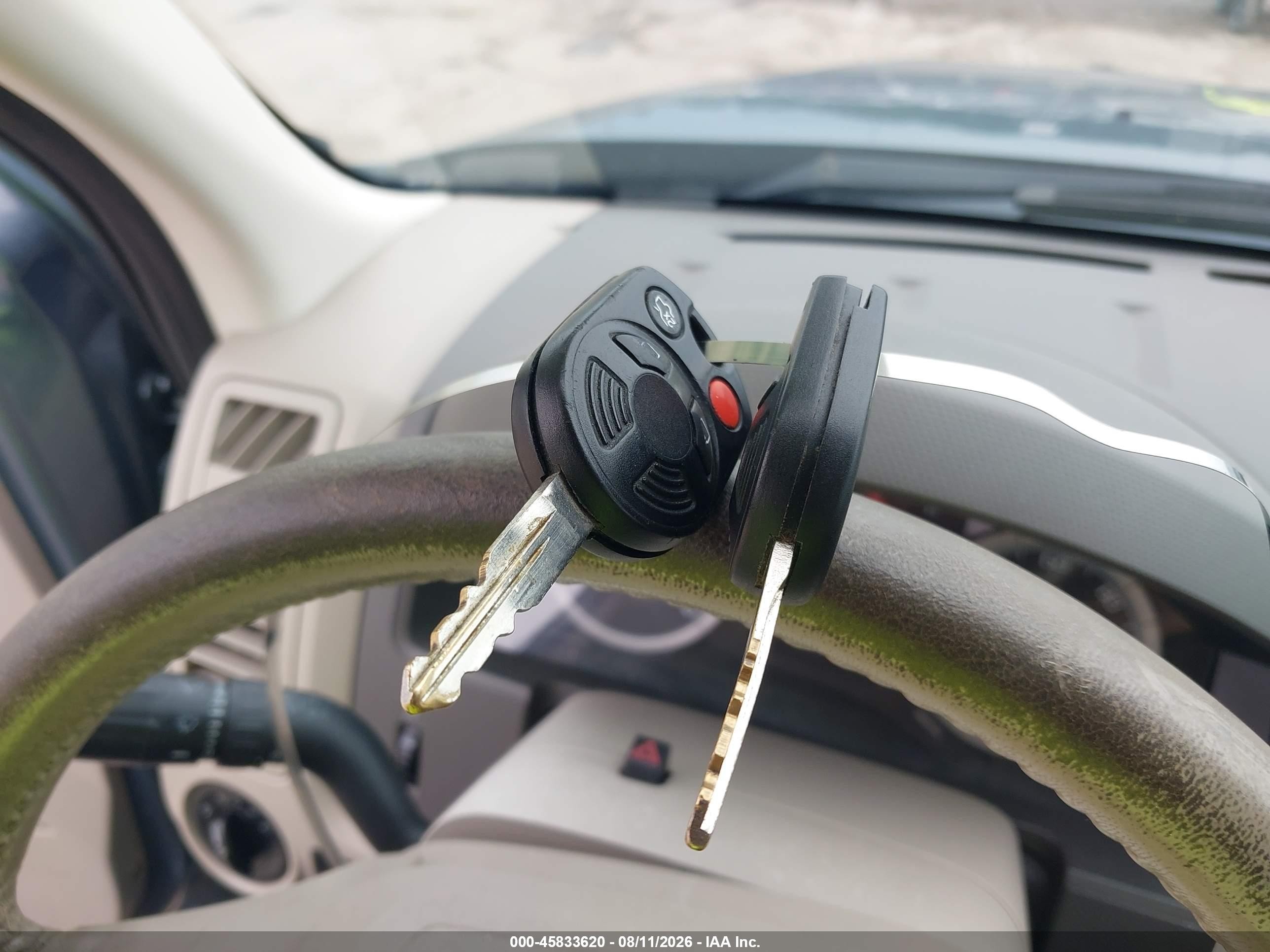 2010 Ford Escape Xlt Light Blue vin: 1FMCU0DG6AKA54817