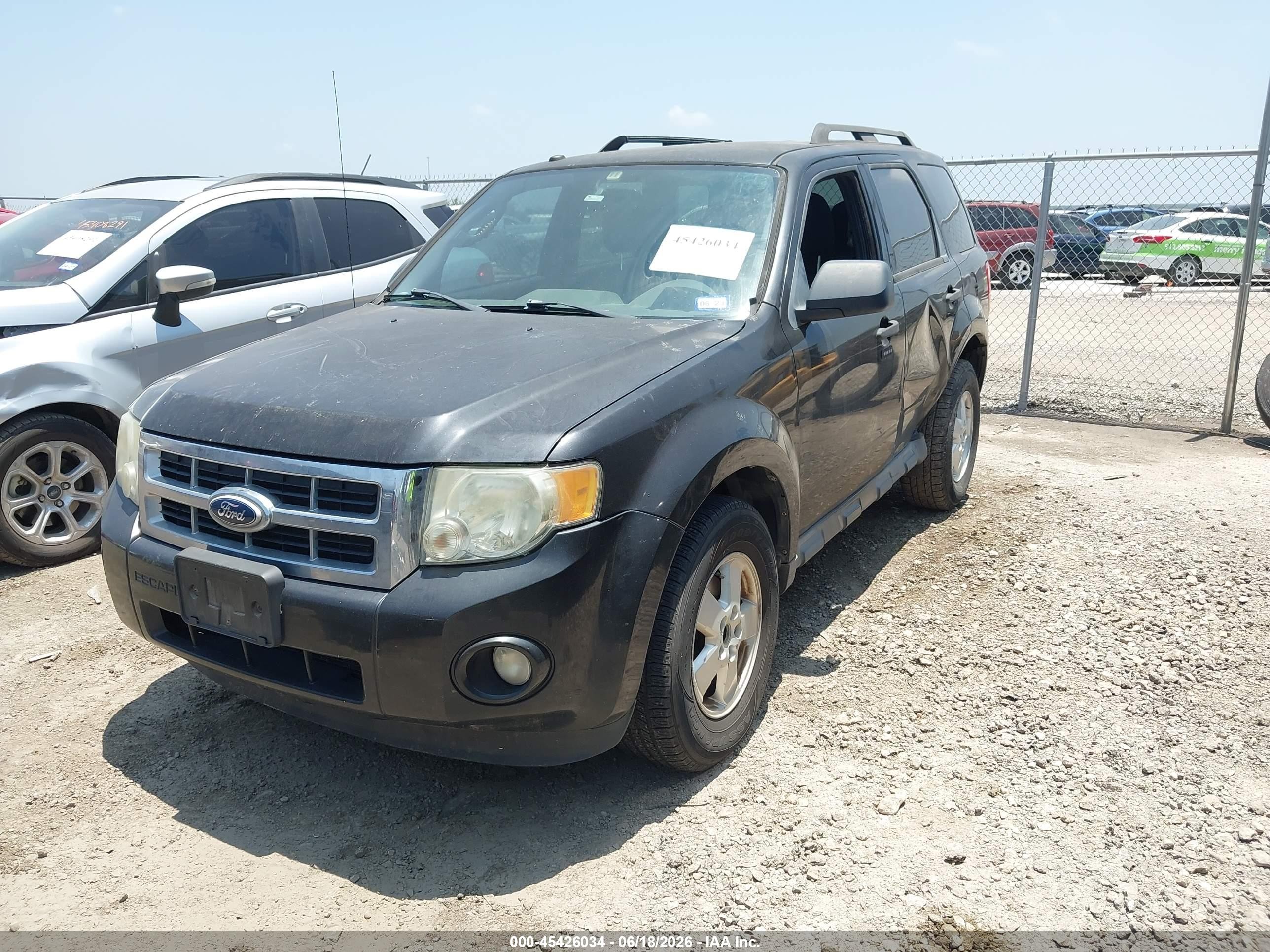 2011 Ford Escape Xlt Черный vin: 1FMCU0DG6BKA08910