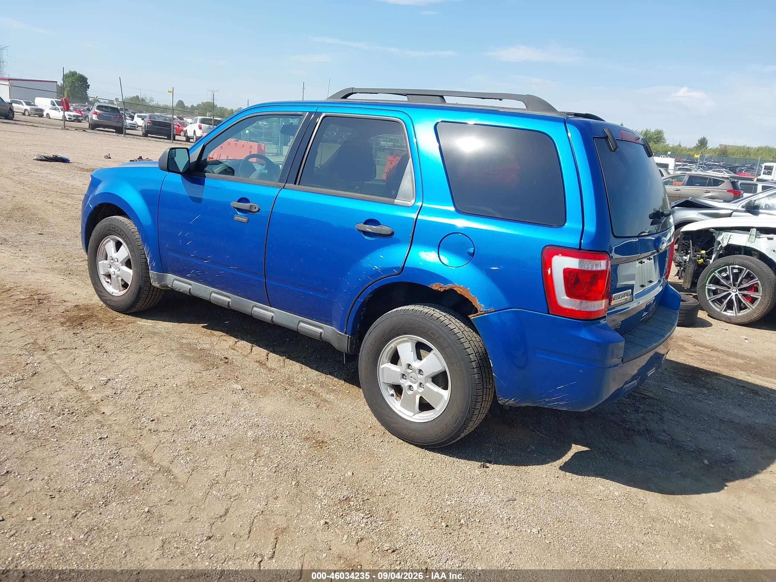 2011 Ford Escape Xlt Blue vin: 1FMCU0DG6BKB10885