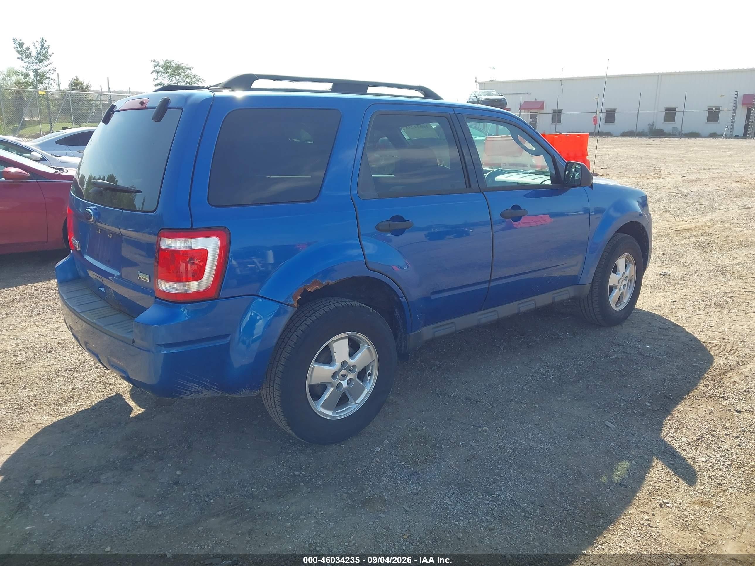 2011 Ford Escape Xlt Blue vin: 1FMCU0DG6BKB10885