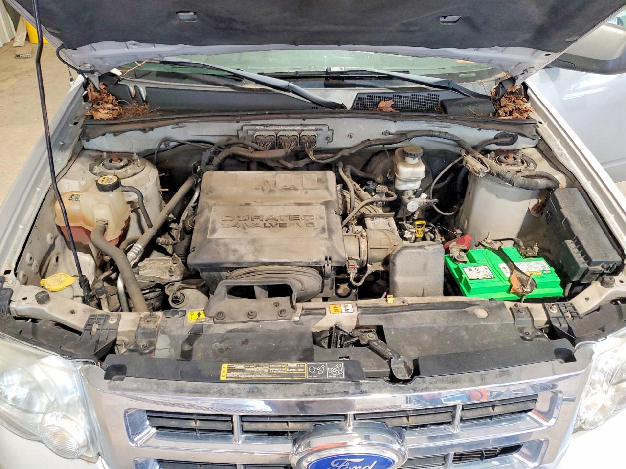 2011 Ford Escape Xlt Silver vin: 1FMCU0DG6BKC09626