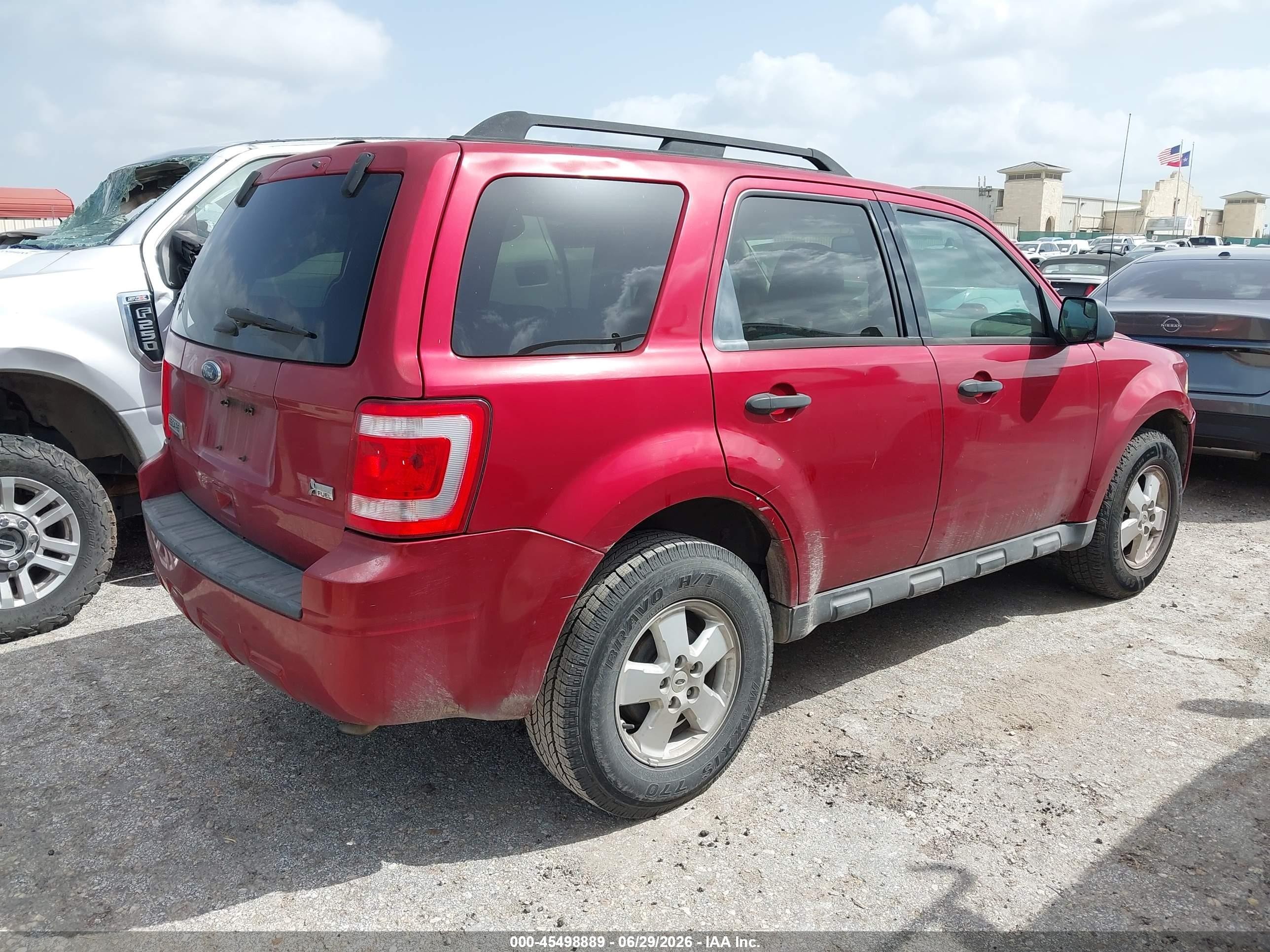 2012 Ford Escape Xlt Red vin: 1FMCU0DG6CKA23604