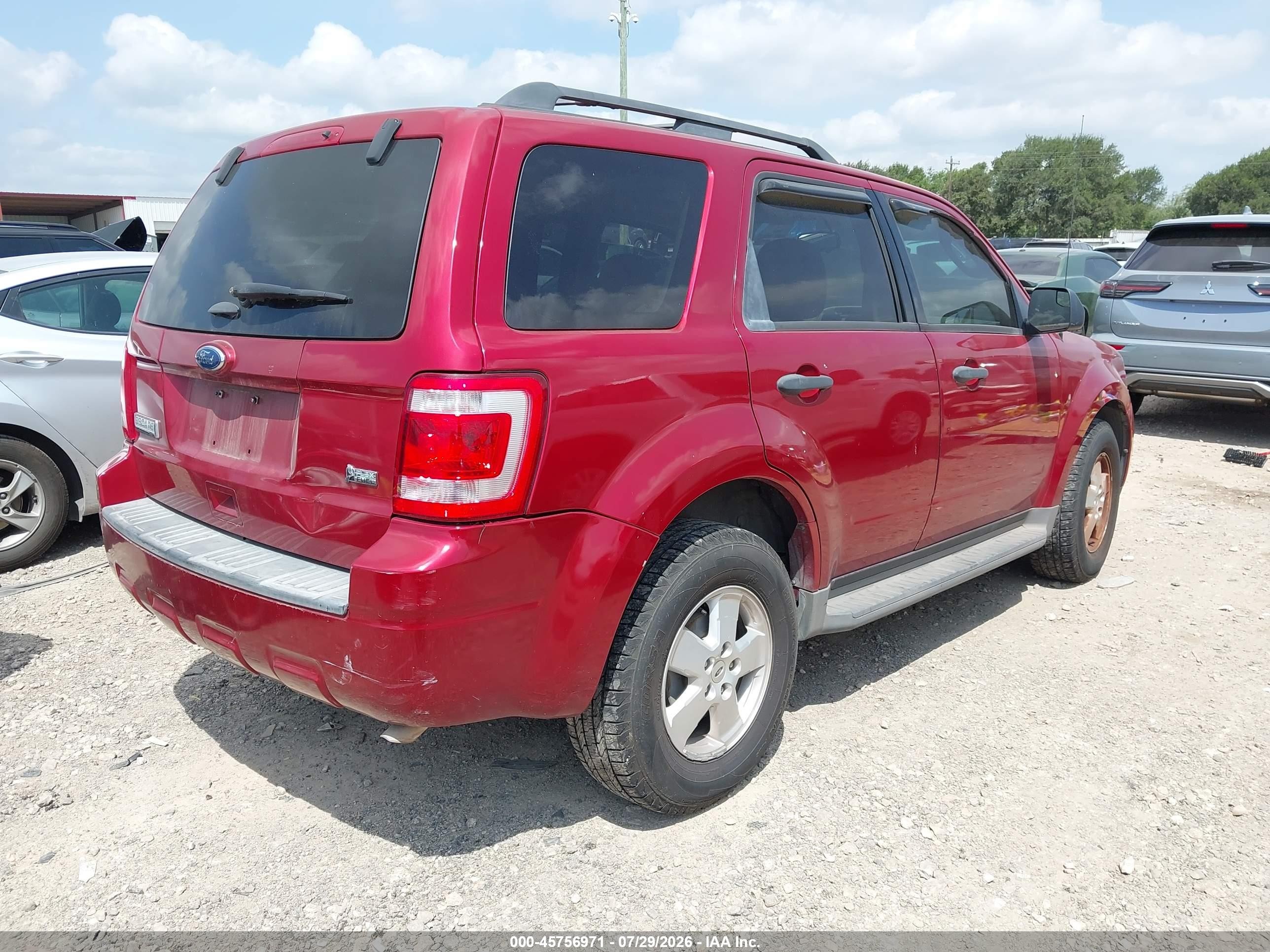 2012 Ford Escape Xlt Red vin: 1FMCU0DG6CKB53351